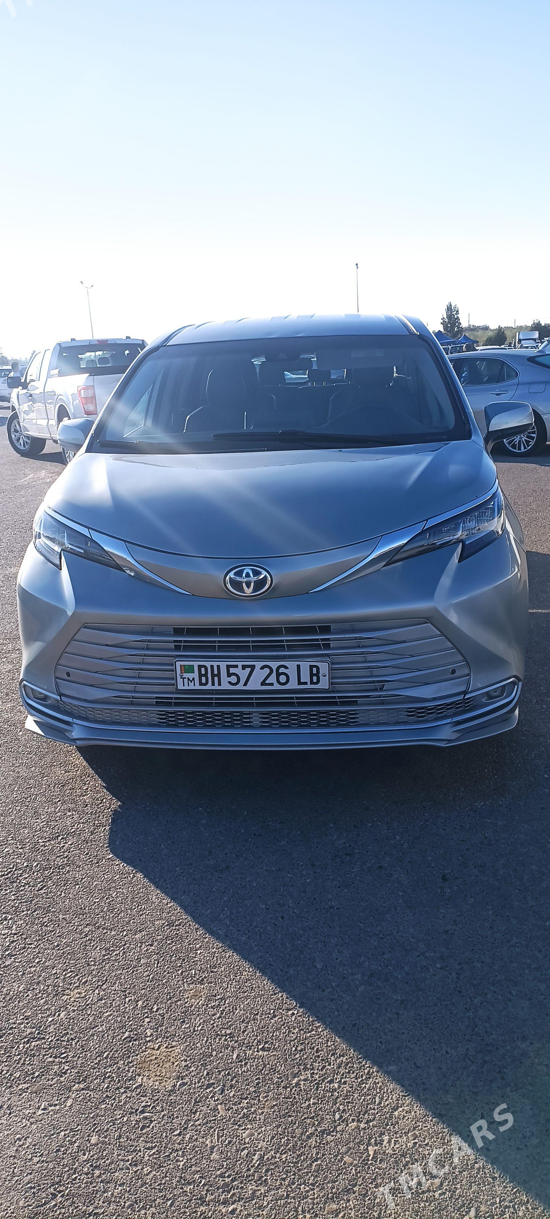 Toyota Sienna 2021 - 465 000 TMT - Dänew - img 1