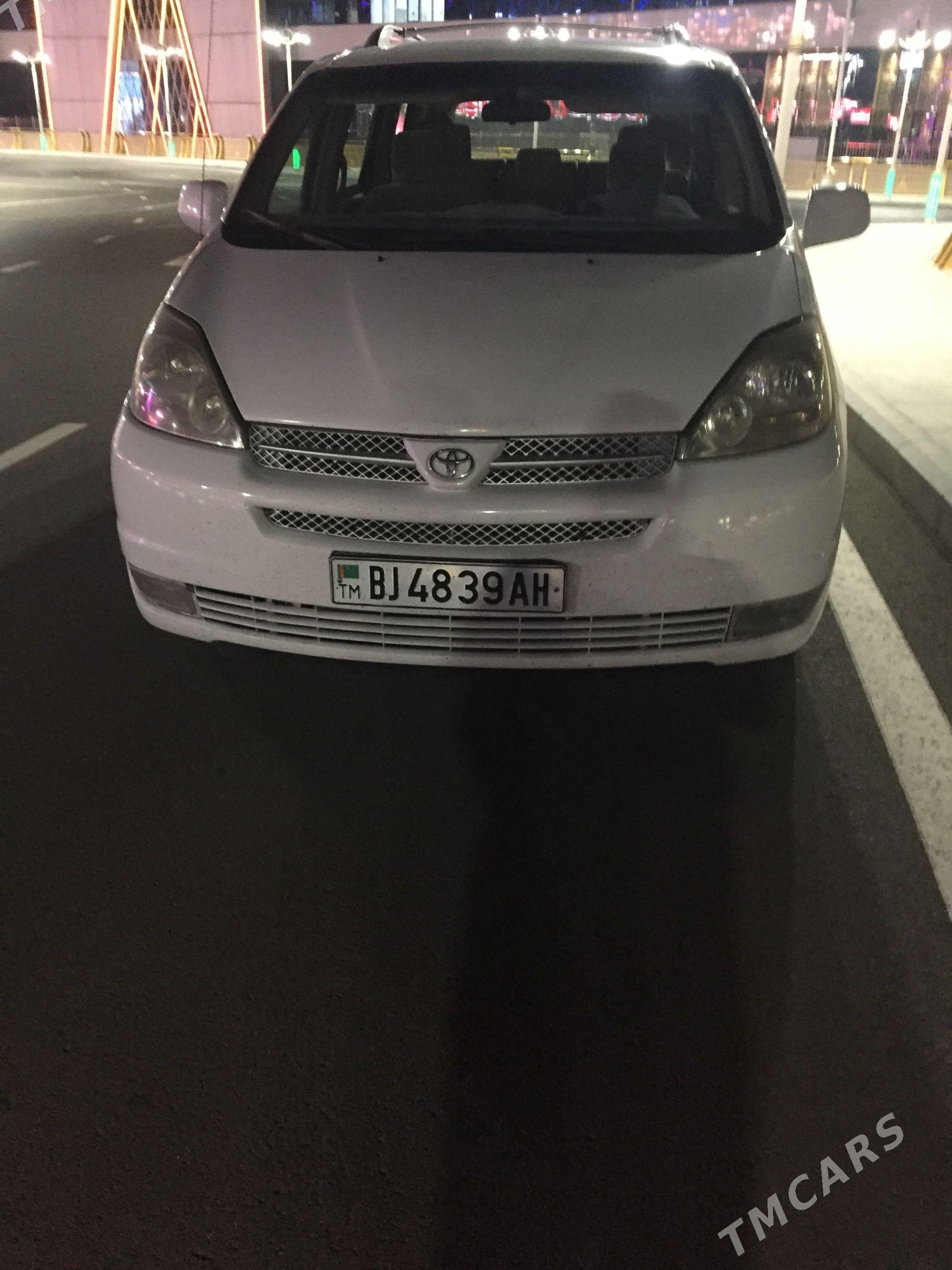 Toyota Sienna 2004 - 210 000 TMT - Kaka - img 1