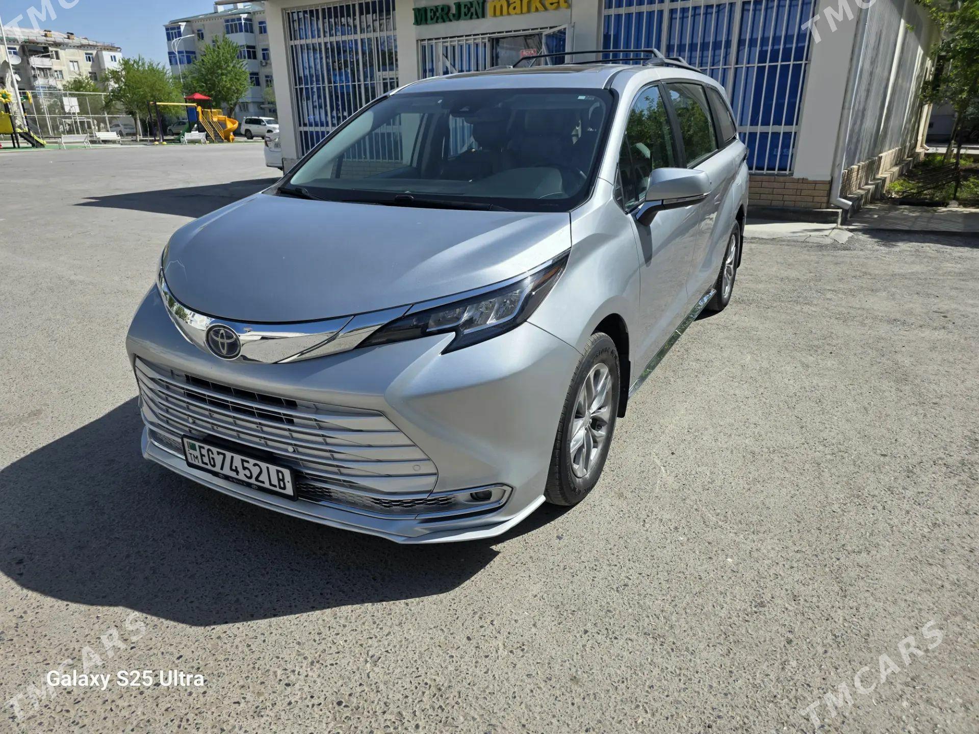 Toyota Sienna 2023 - 500 000 TMT - Türkmenabat - img 1