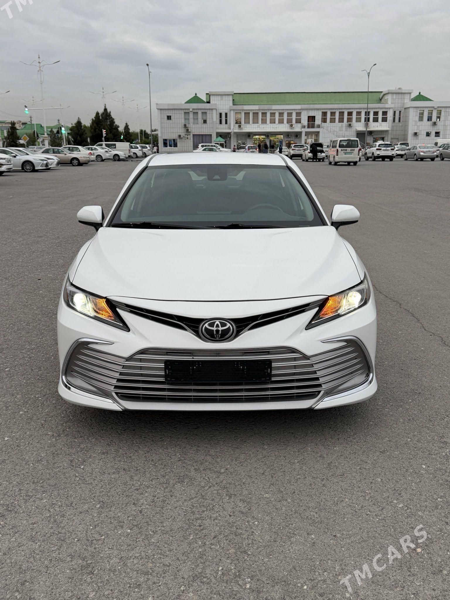 Toyota Camry 2021 - 320 000 TMT - 11 mkr - img 1