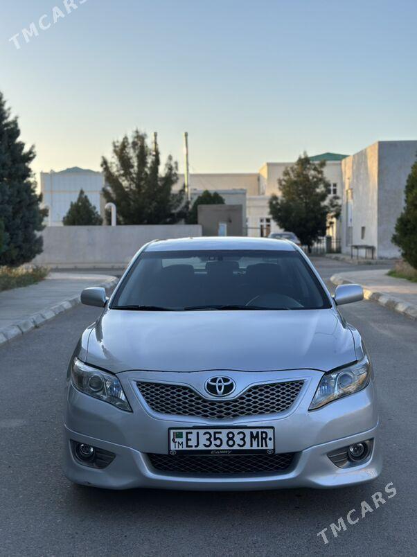 Toyota Camry 2010 - 225 000 TMT - Мары - img 1