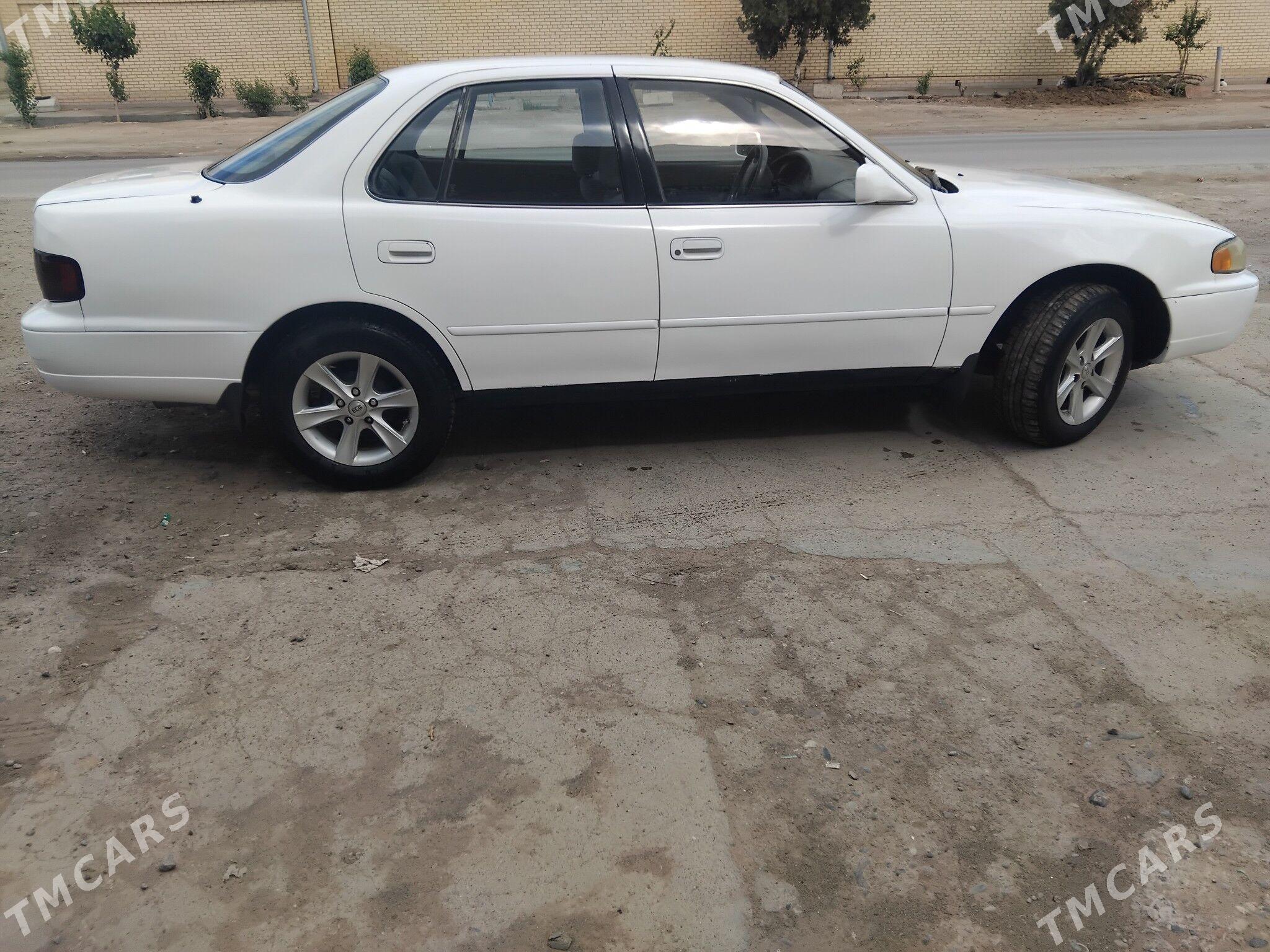 Toyota Camry 1995 - 115 000 TMT - Mary - img 1