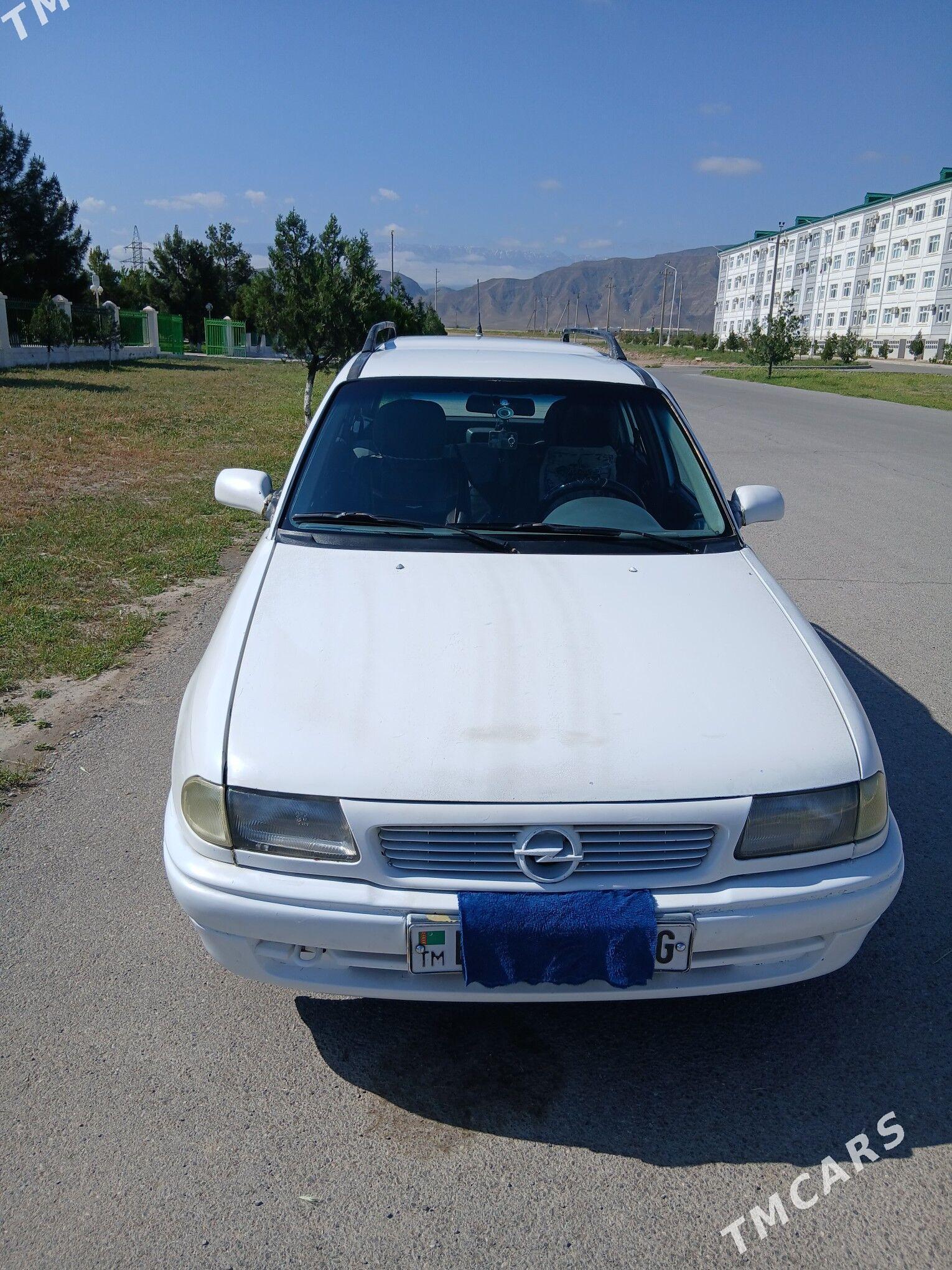 Opel Astra 1991 - 40 000 TMT - Бузмеин ГРЭС - img 1
