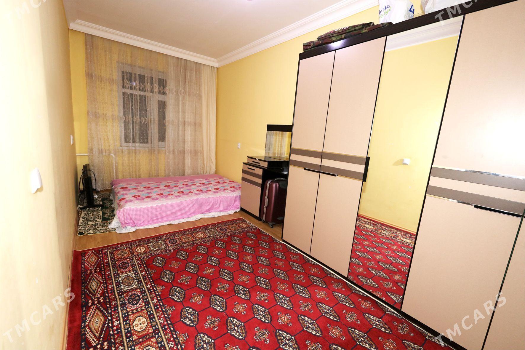 ПРОДАЮ 3 комн КВАРТИРУ - Türkmenabat - img 1