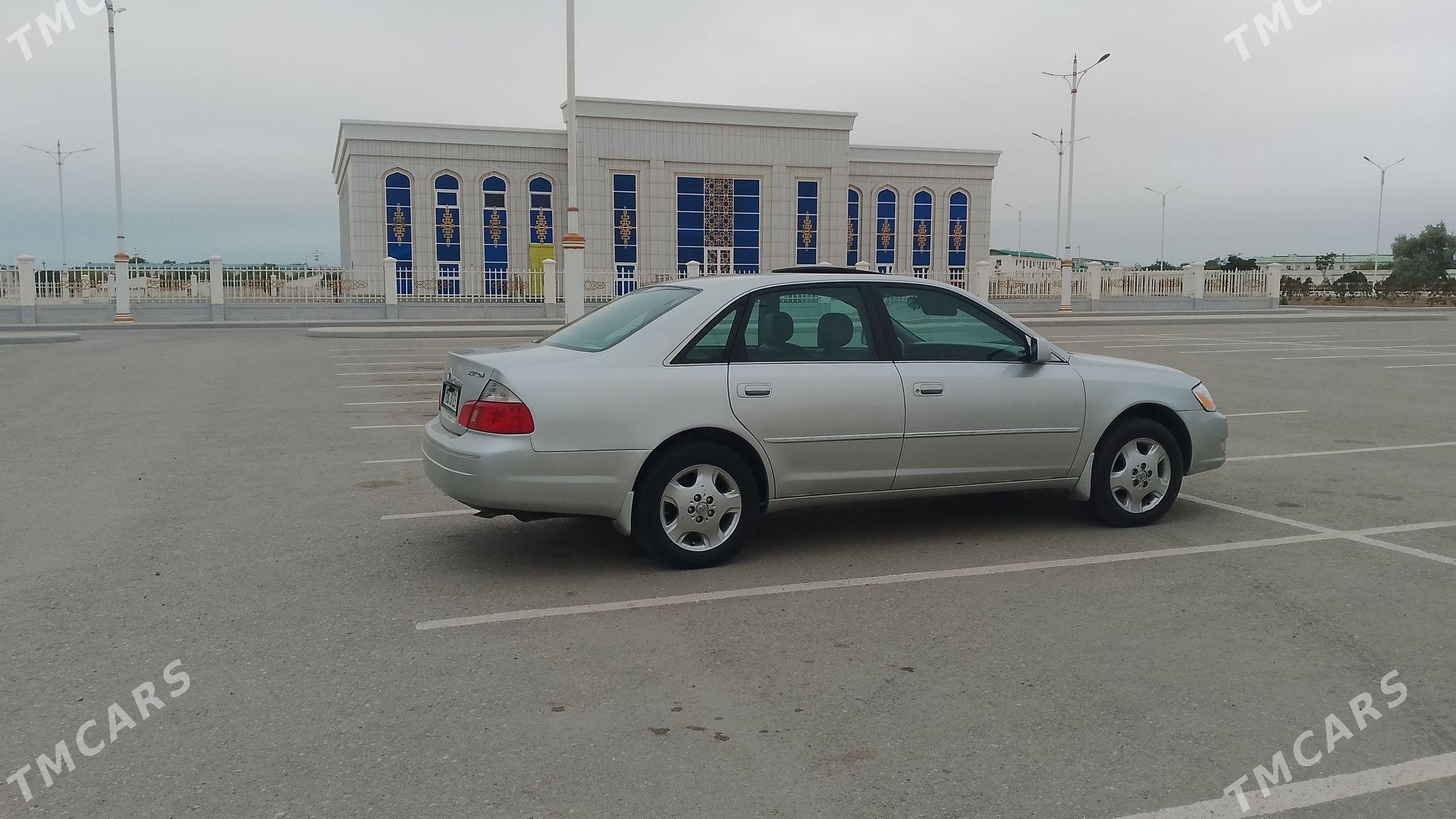Toyota Avalon 2001 - 230 000 TMT - Хазар - img 1