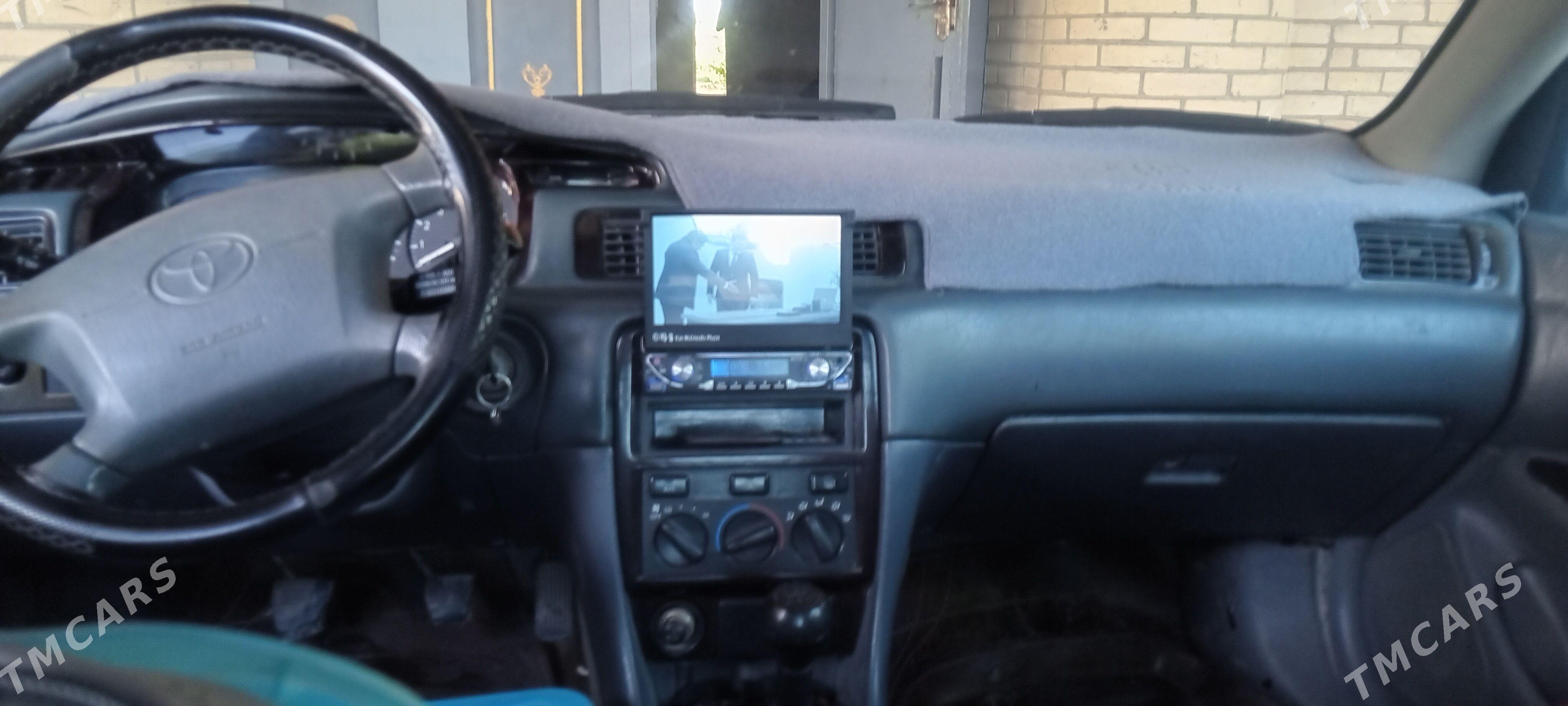Toyota Camry 2000 - 145 000 TMT - Дянев - img 1