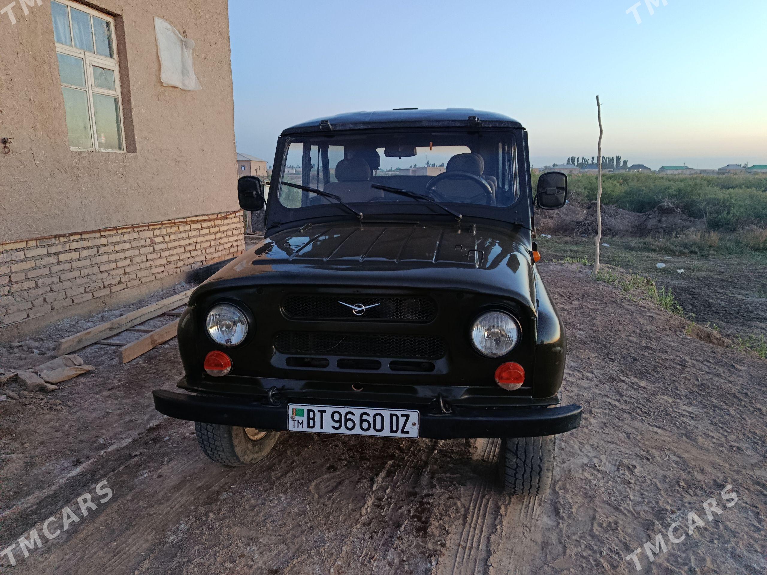 UAZ 469 2000 - 48 000 TMT - Gurbansoltan Eje - img 1