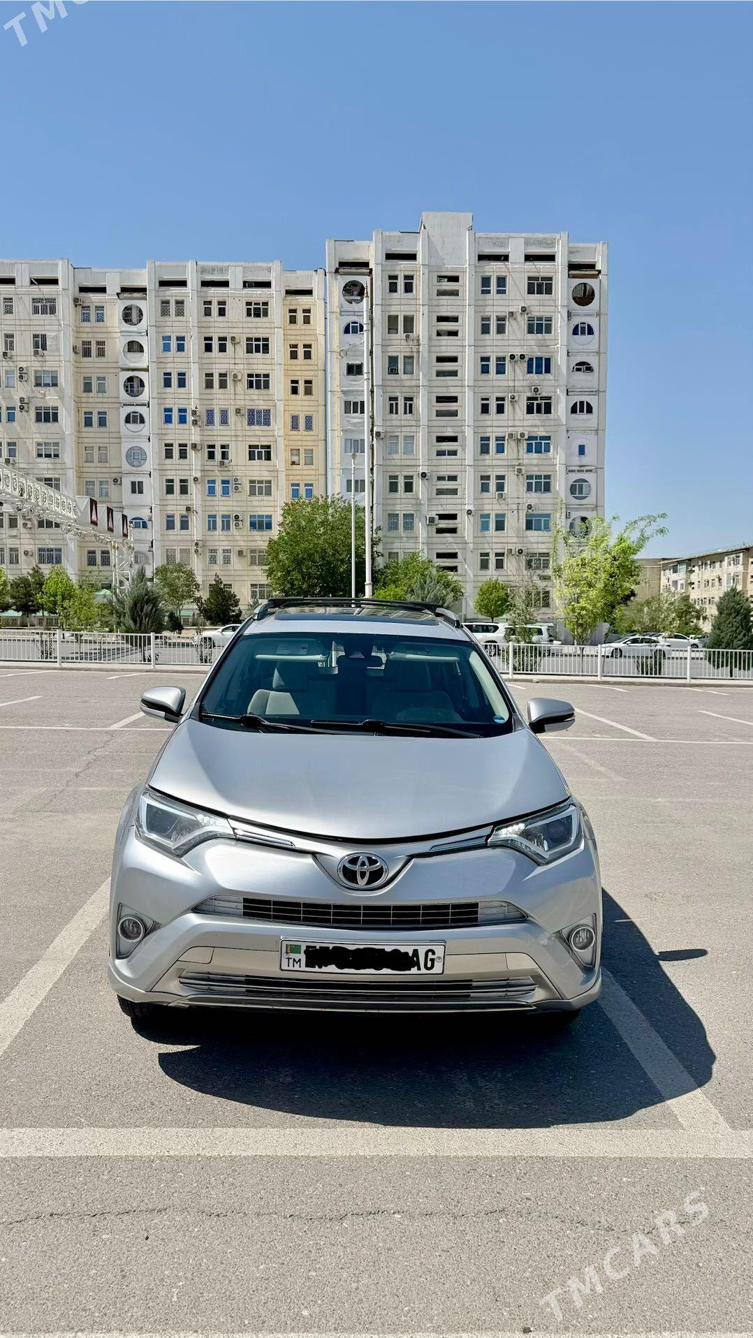Toyota RAV4 2017 - 310 000 TMT - Ашхабад - img 1