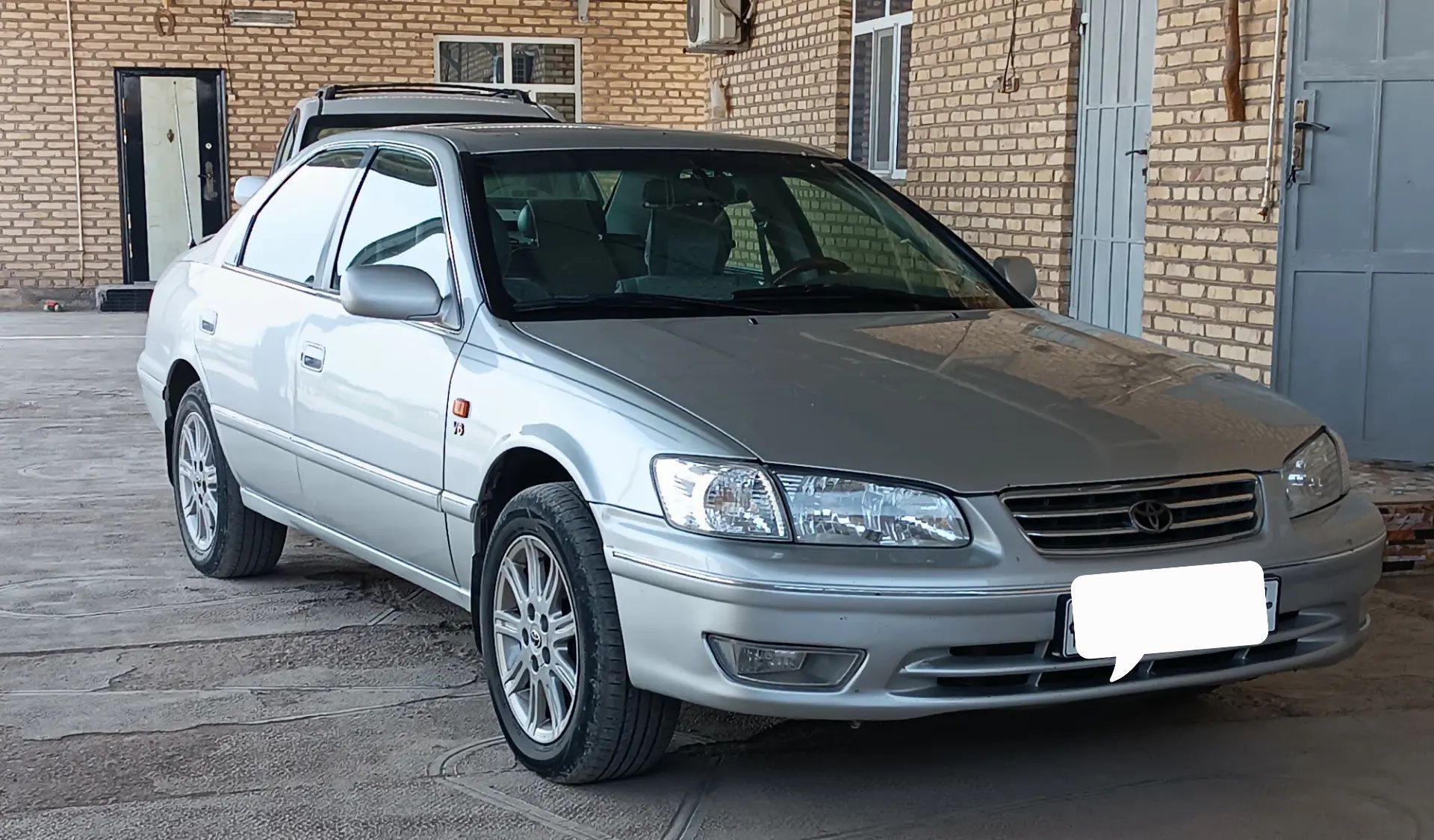 Toyota Camry 2001 - 180 000 TMT - Sarahs - img 1
