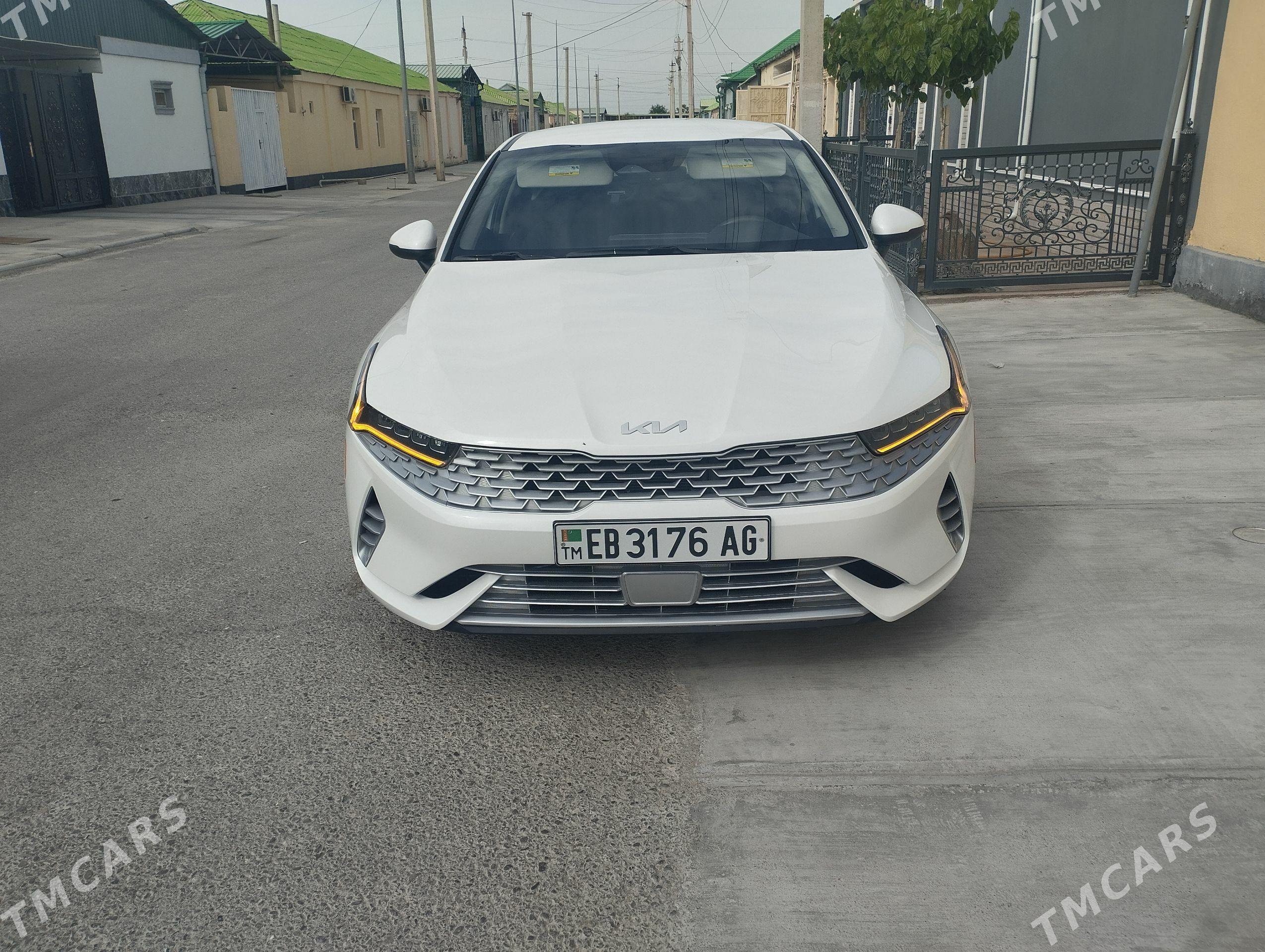 Kia K5 2021 - 250 000 TMT - Hitrowka - img 1