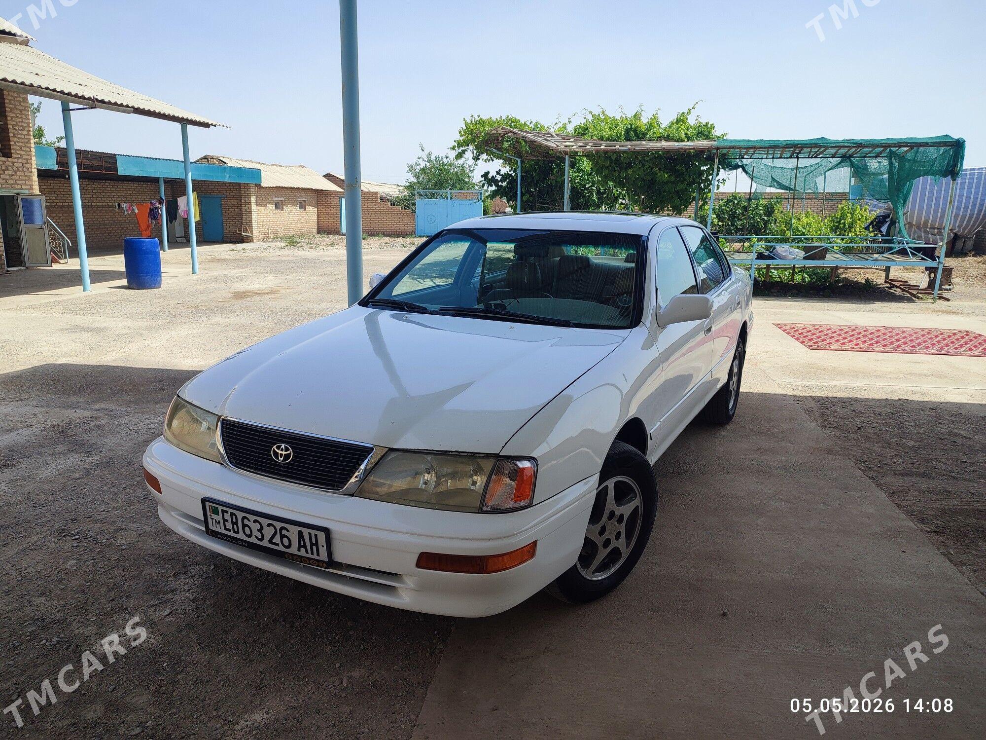 Toyota Avalon 1995 - 139 000 TMT - Серахс - img 1