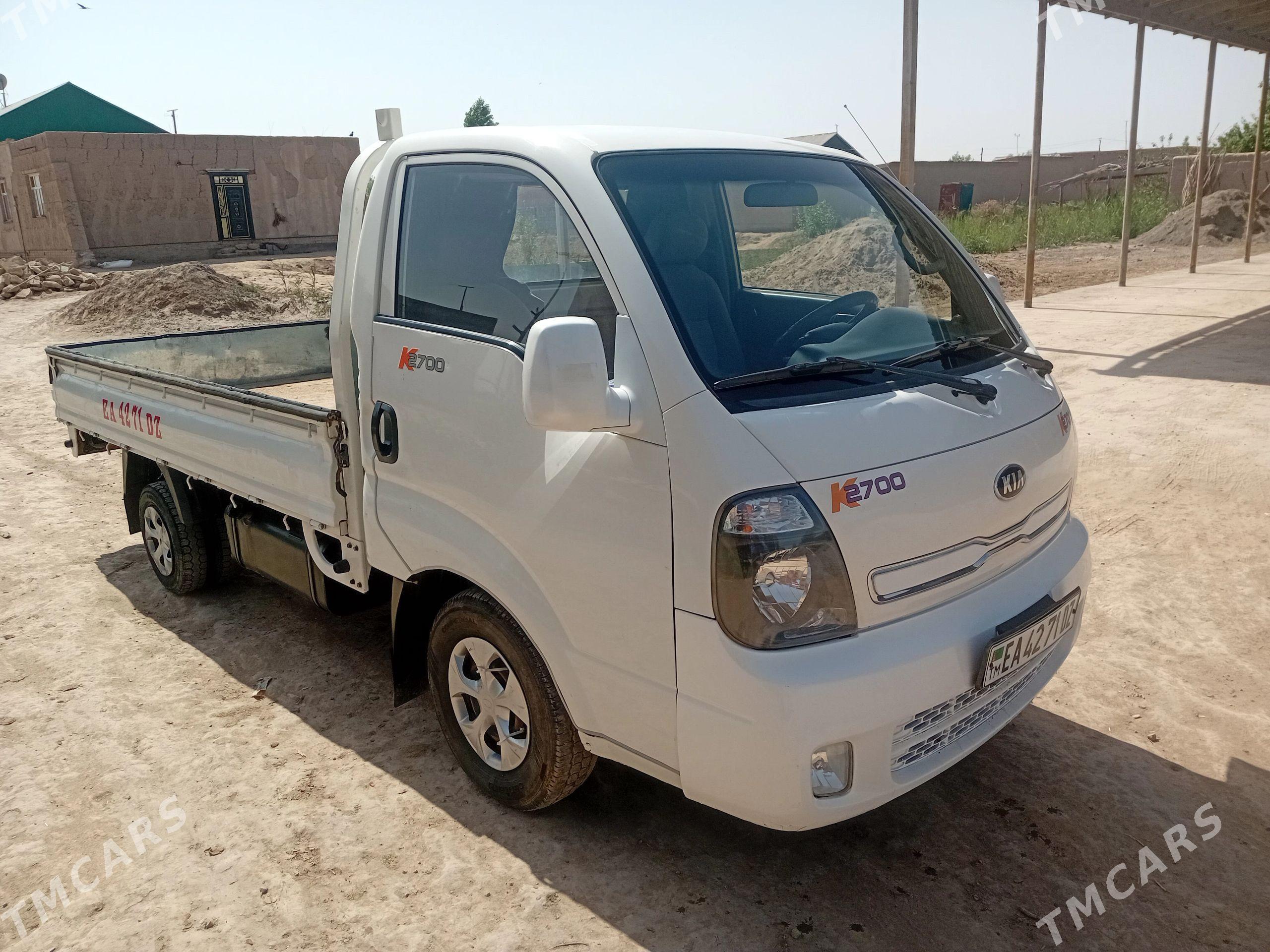 Kia Bongo 2015 - 220 000 TMT - Köneürgenç - img 1