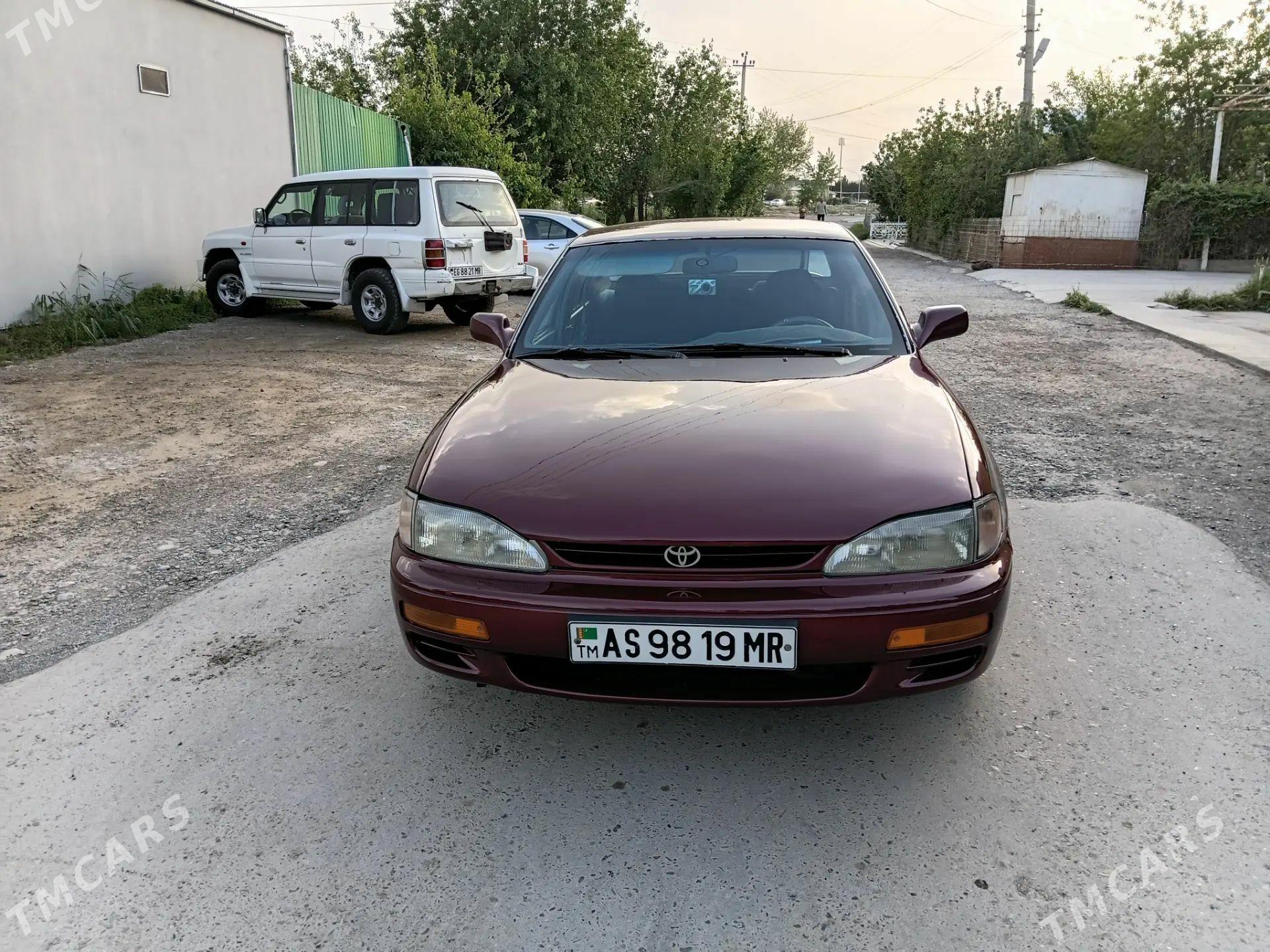 Toyota Camry 1993 - 130 000 TMT - Мары - img 1
