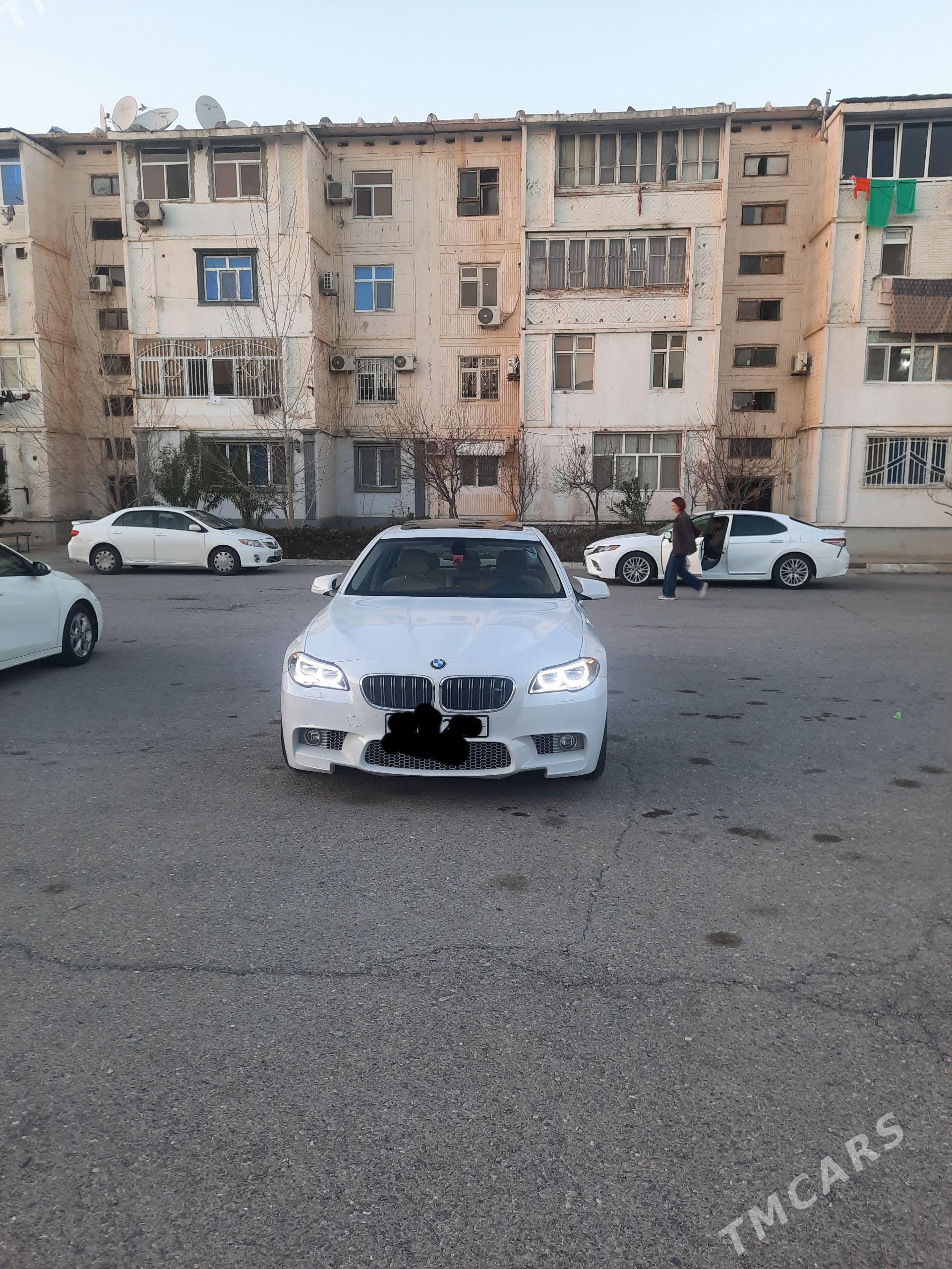BMW F10 2010 - 300 000 TMT - Ашхабад - img 1