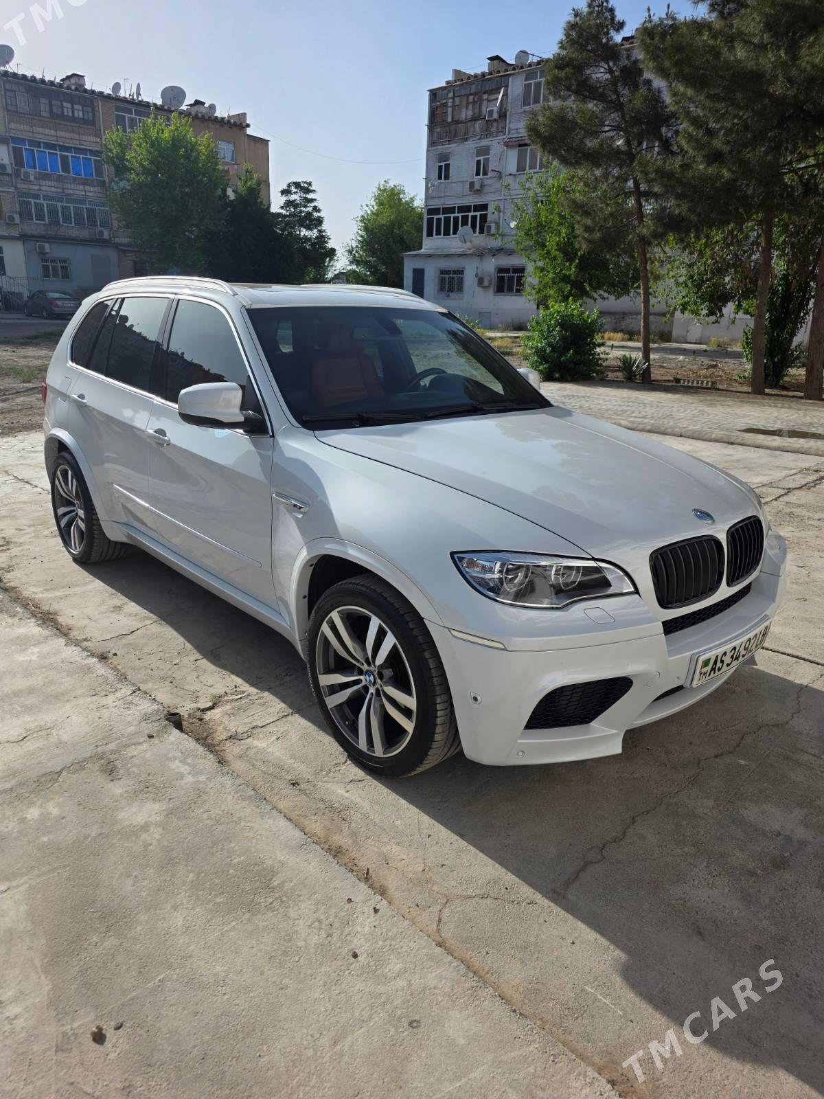 BMW X5 M 2011 - 700 000 TMT - Çärjew - img 1