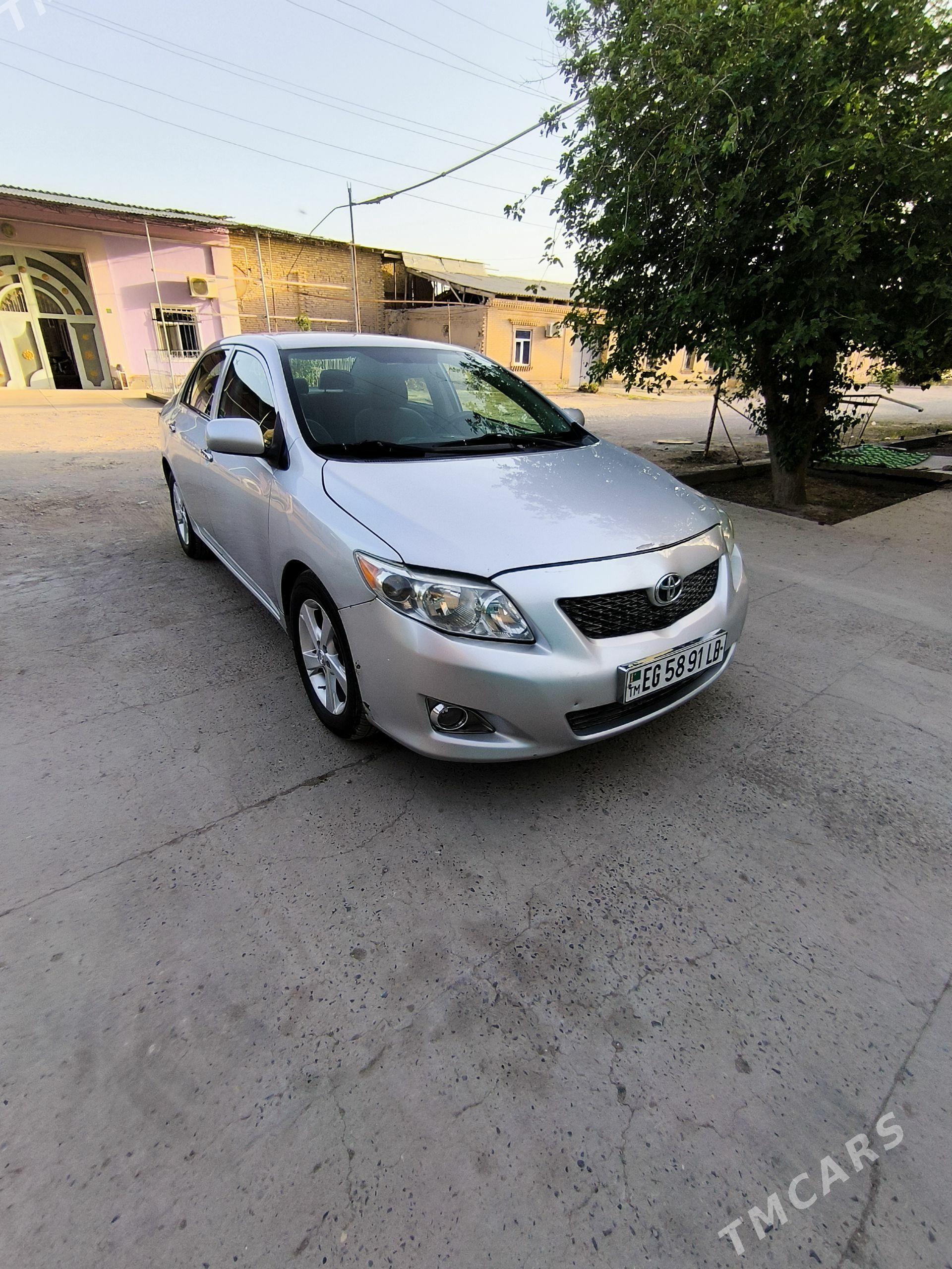 Toyota Corolla 2011 - 170 000 TMT - Туркменабат - img 1