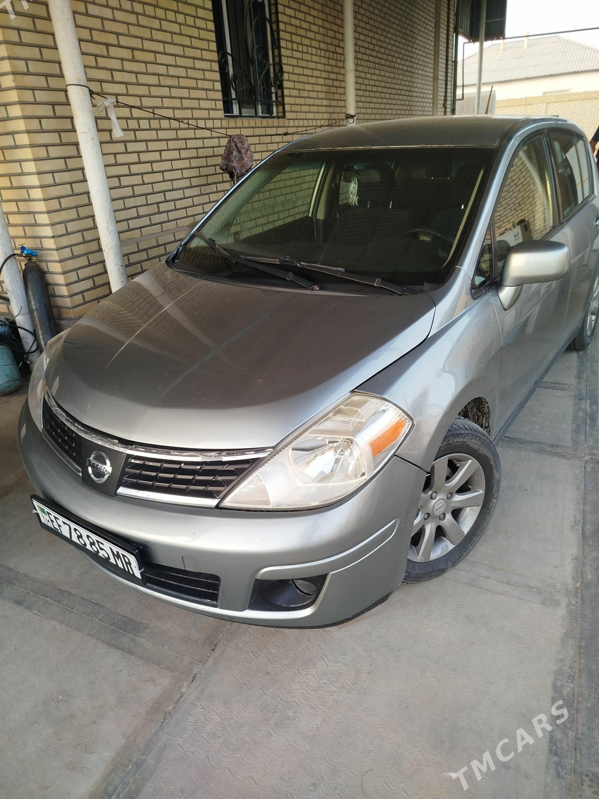 Nissan Versa 2009 - 110 000 TMT - Мары - img 1