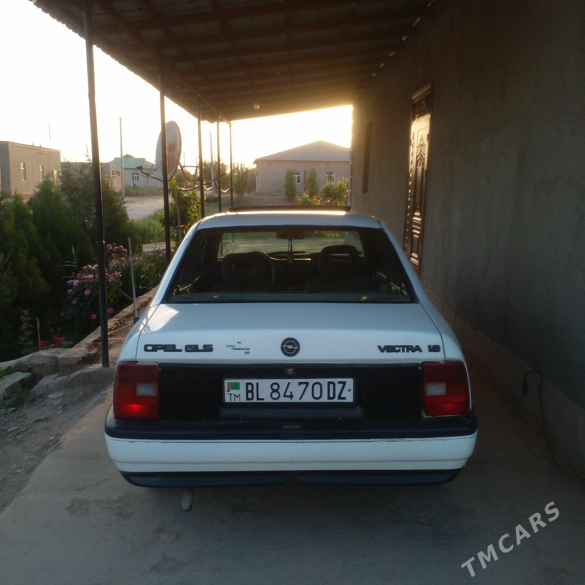 Opel Vectra 1990 - 30 000 TMT - Daşoguz - img 1