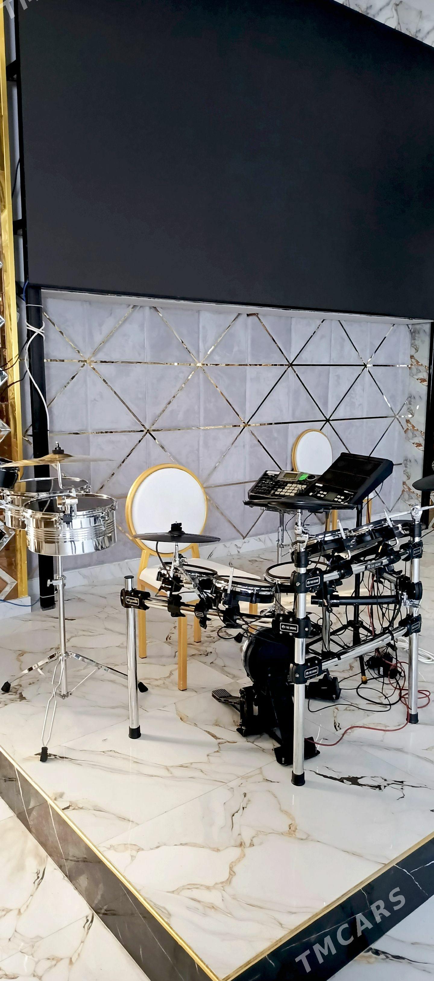 baraban alesis - Mary - img 1