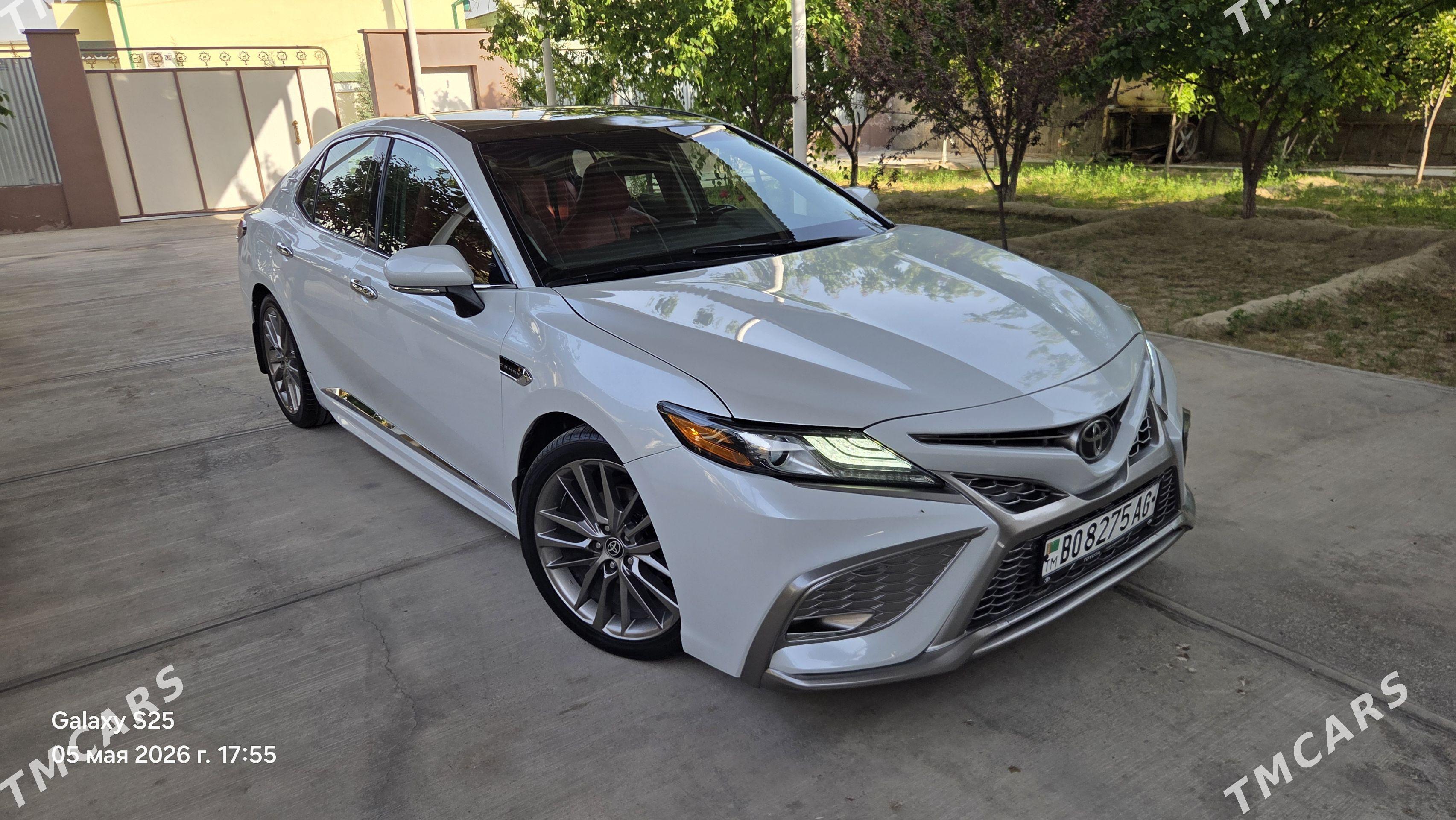 Toyota Camry 2022 - 340 000 TMT - 30 мкр - img 1