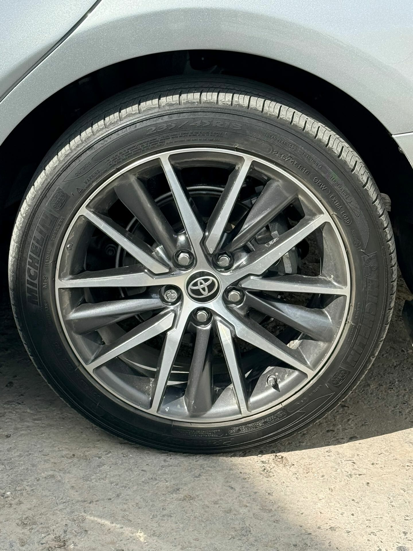 R 18 235/45Michelin 350 TMT - Türkmenabat - img 1