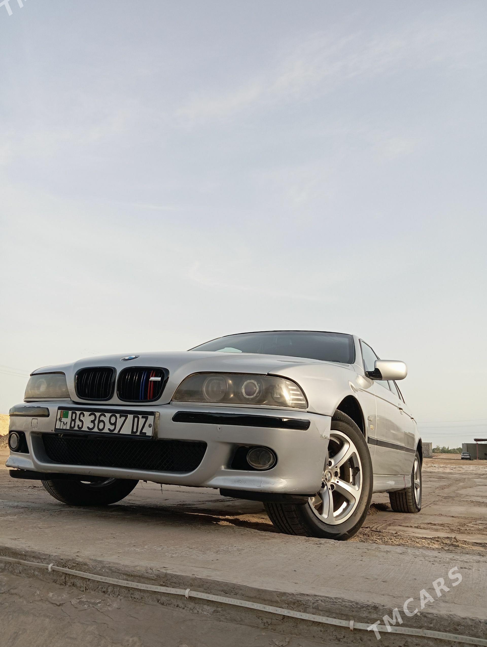 BMW 528 2001 - 90 000 TMT - Köneürgenç - img 1