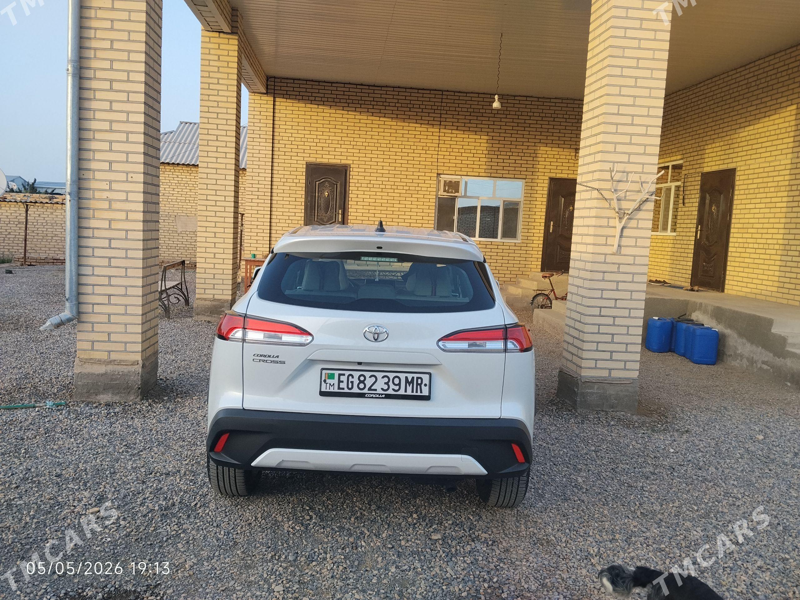 Toyota Corolla Cross 2023 - 330 000 TMT - Туркменгала - img 1