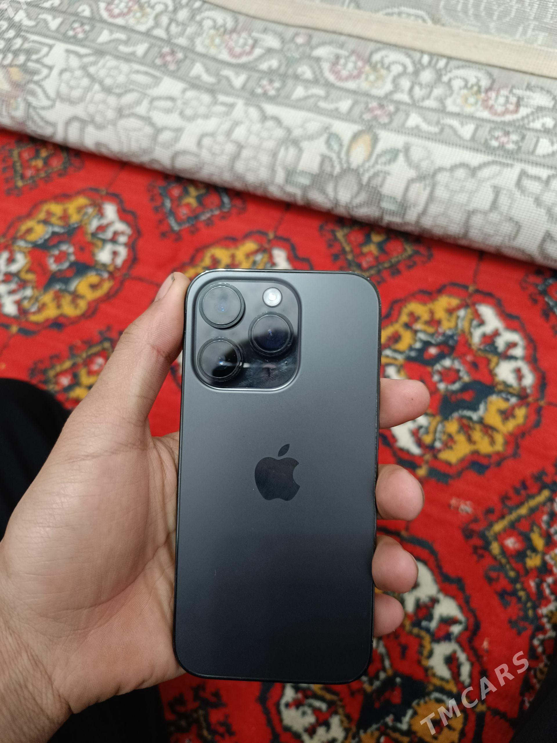 iPhone - Mary - img 1