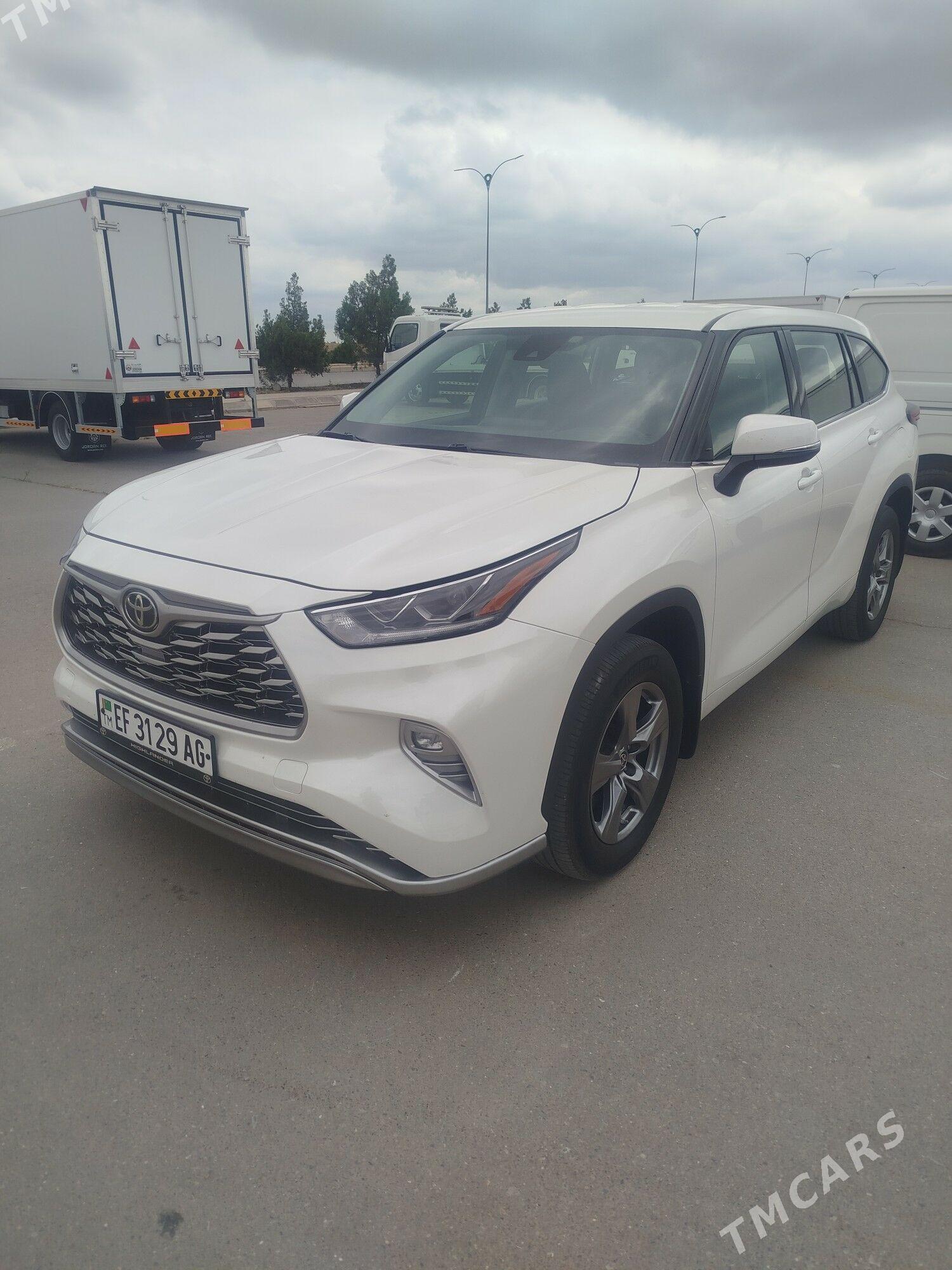 Toyota Highlander 2021 - 600 000 TMT - "Altyn Asyr" Gündogar bazary (Jygyllyk) - img 1