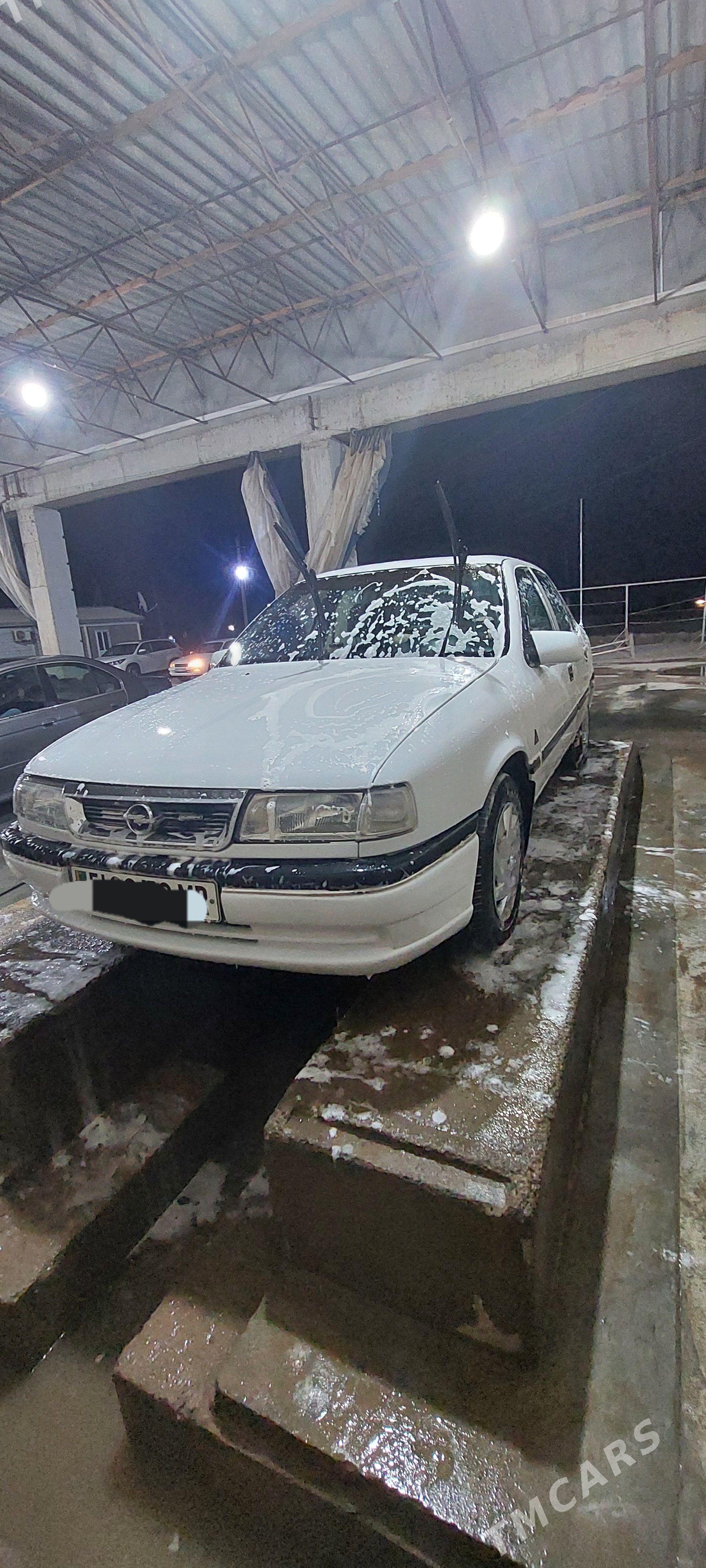 Opel Vectra 1993 - 60 000 TMT - Мургап - img 1