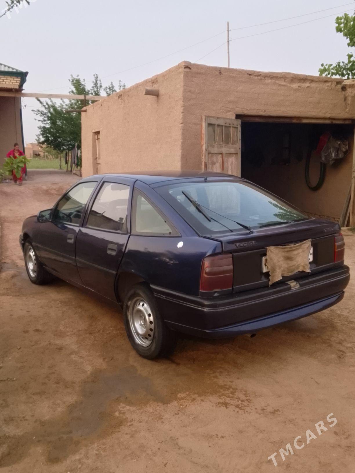 Opel Vectra 1996 - 25 000 TMT - Гороглы (Тагта) - img 1