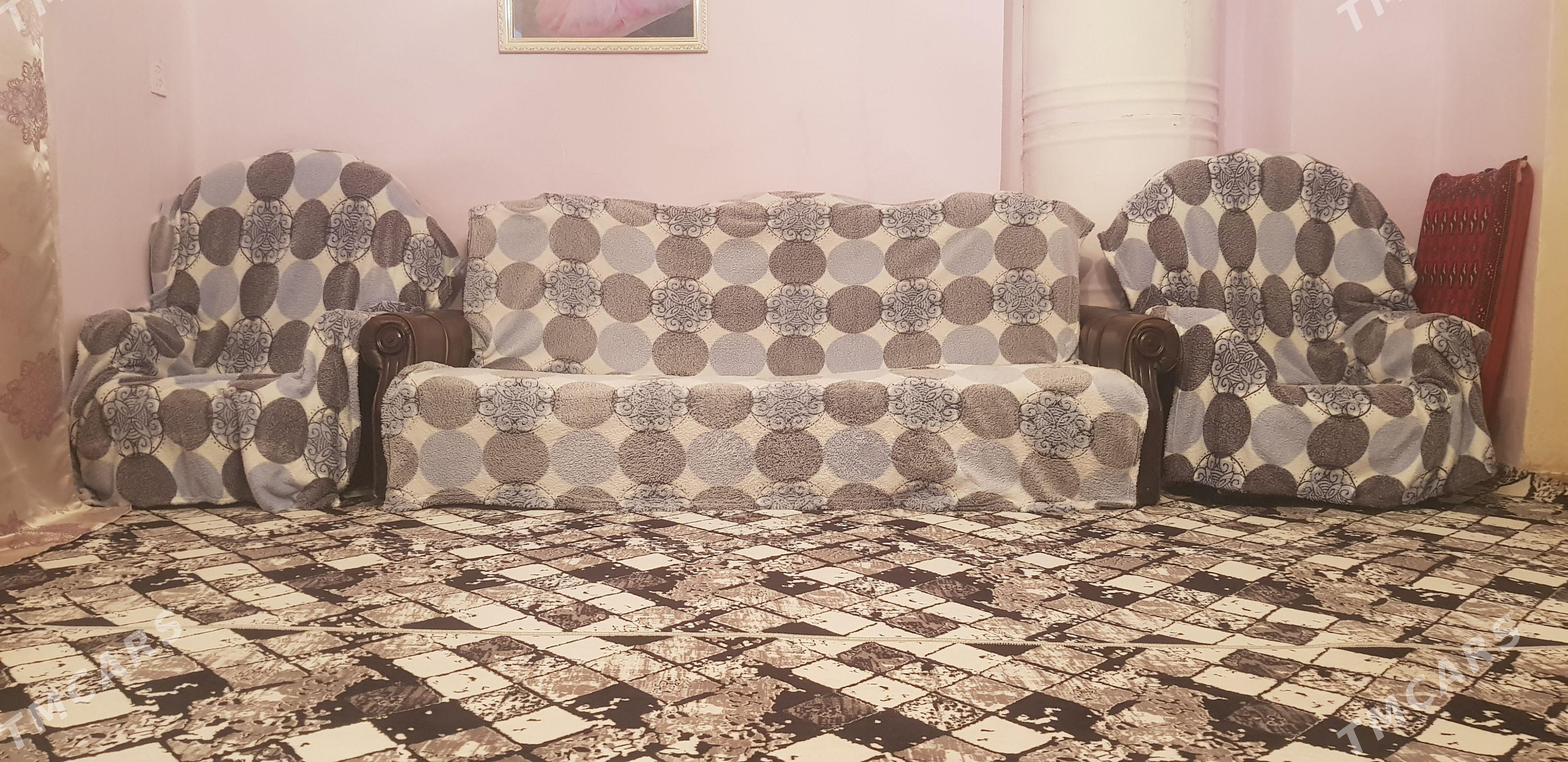Diwan , диван - Гызыларбат - img 1