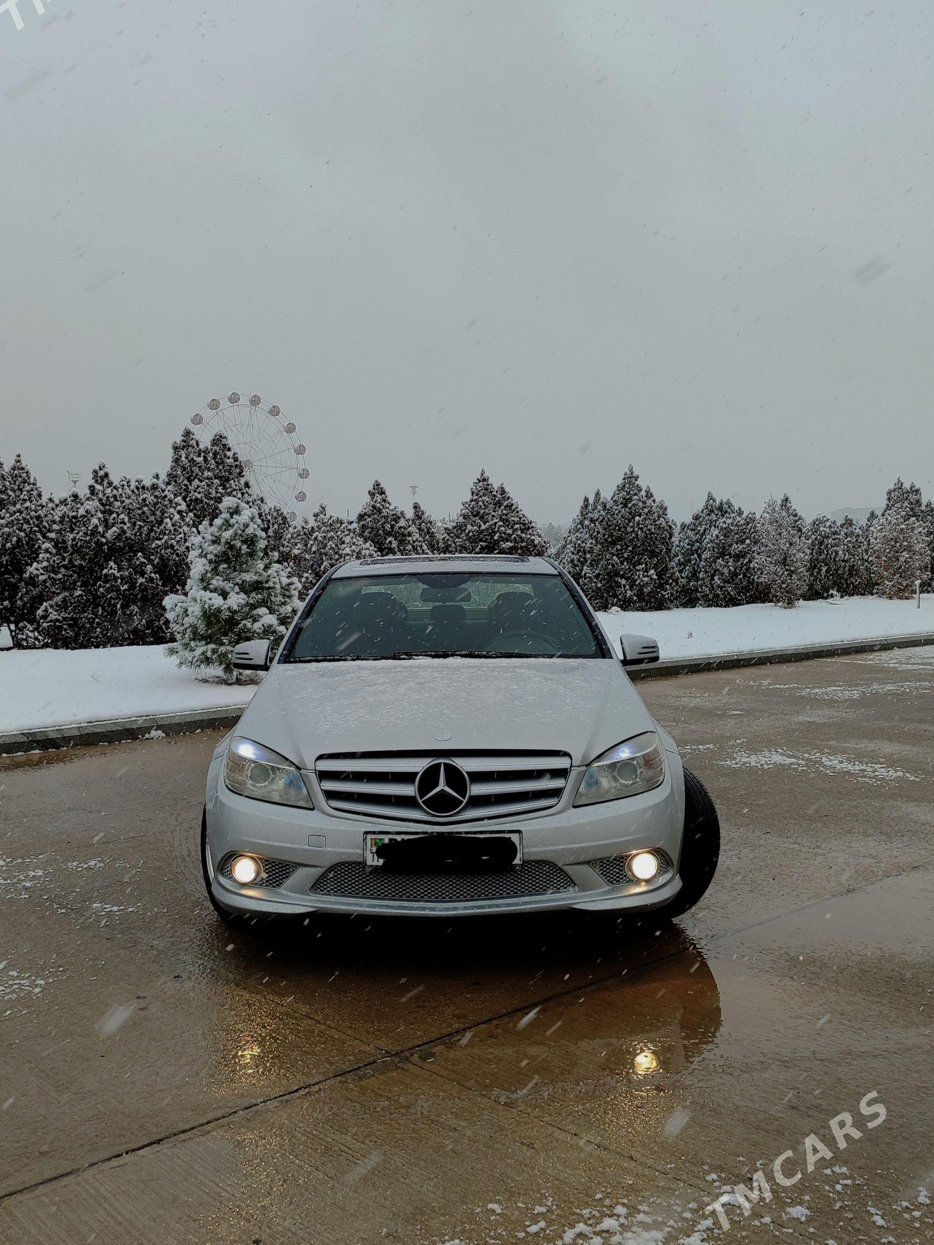 Mercedes-Benz C300 2010 - 190 000 TMT - Балканабат - img 1
