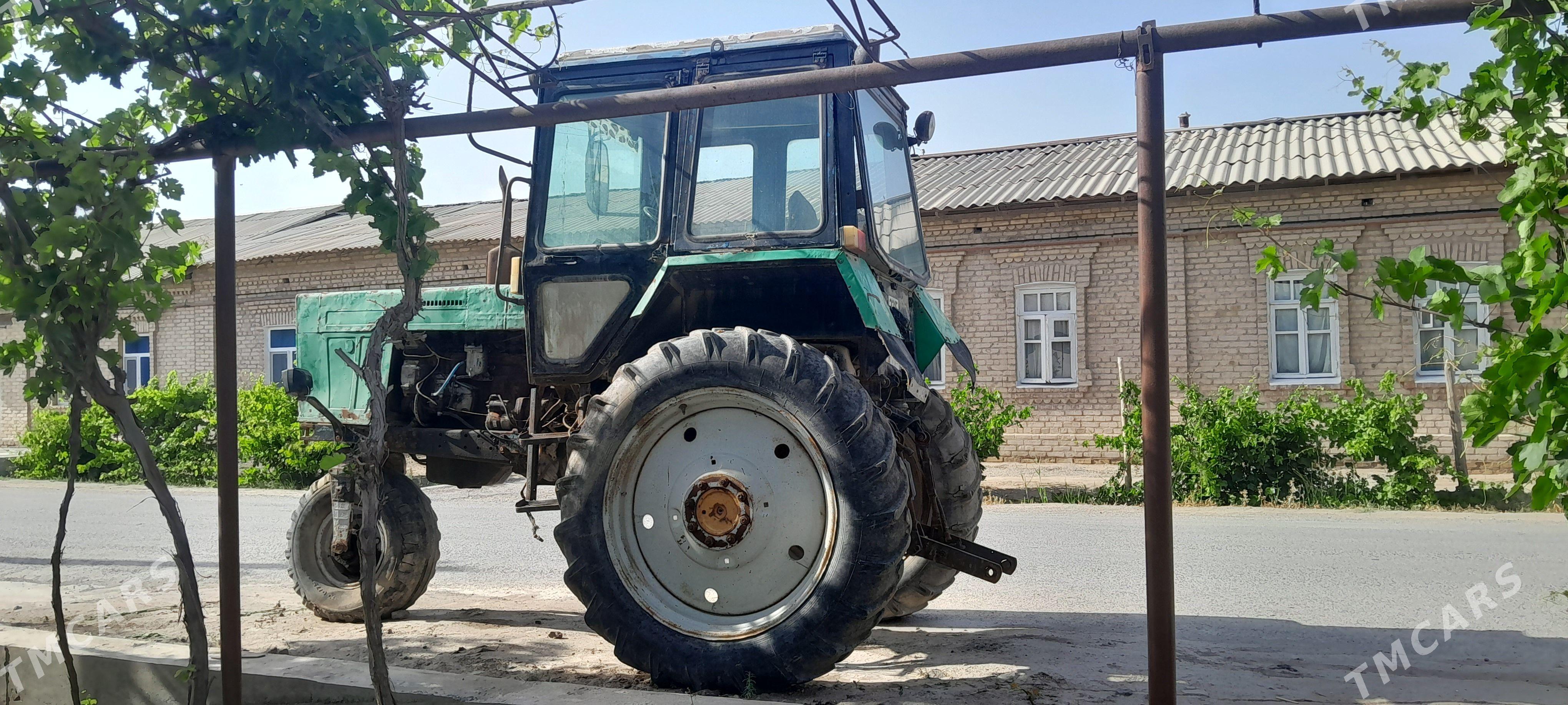 MTZ 80 1999 - 110 000 TMT - Türkmenabat - img 1
