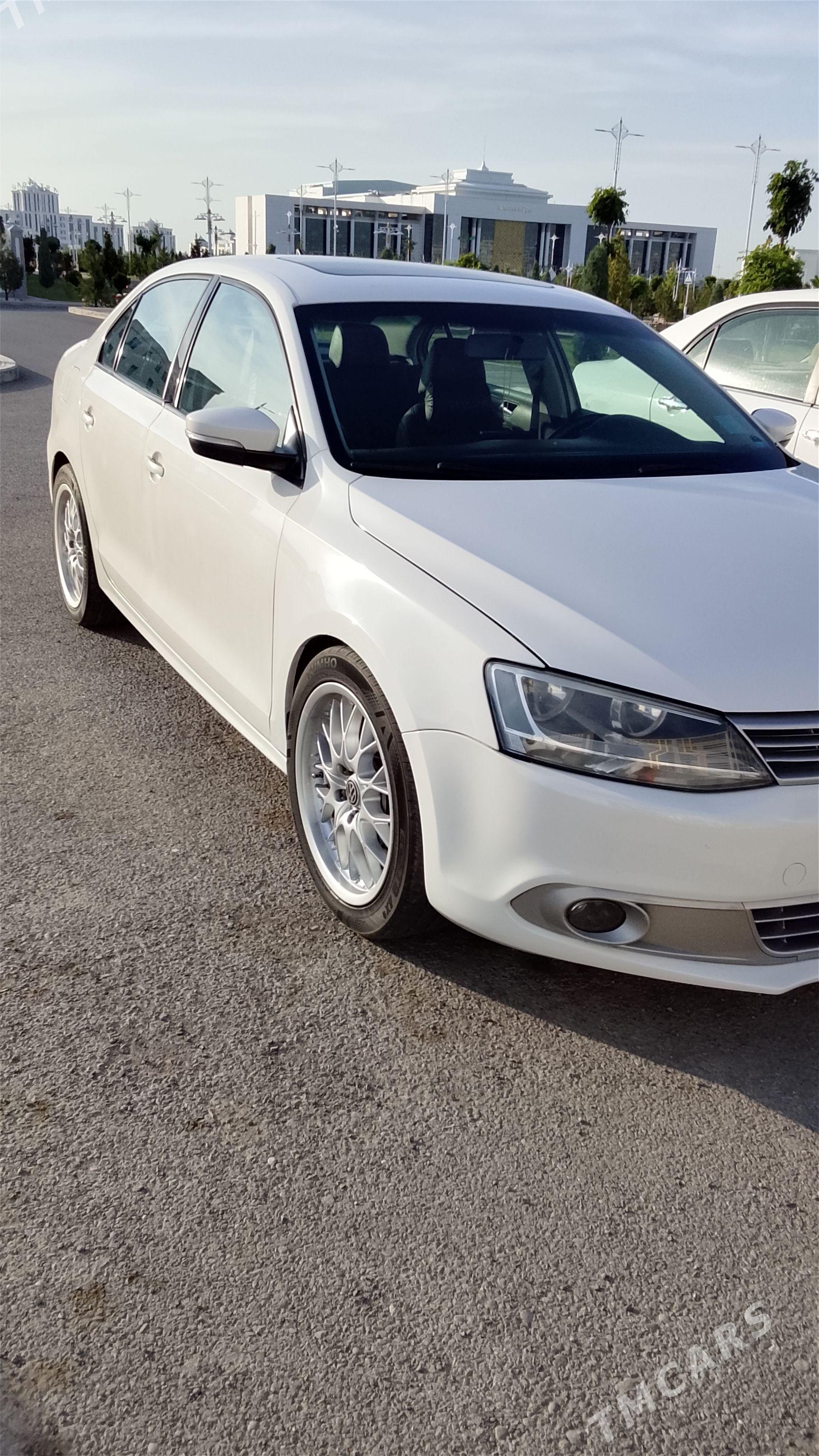Volkswagen Jetta 2011 - 178 000 TMT - Ашхабад - img 1