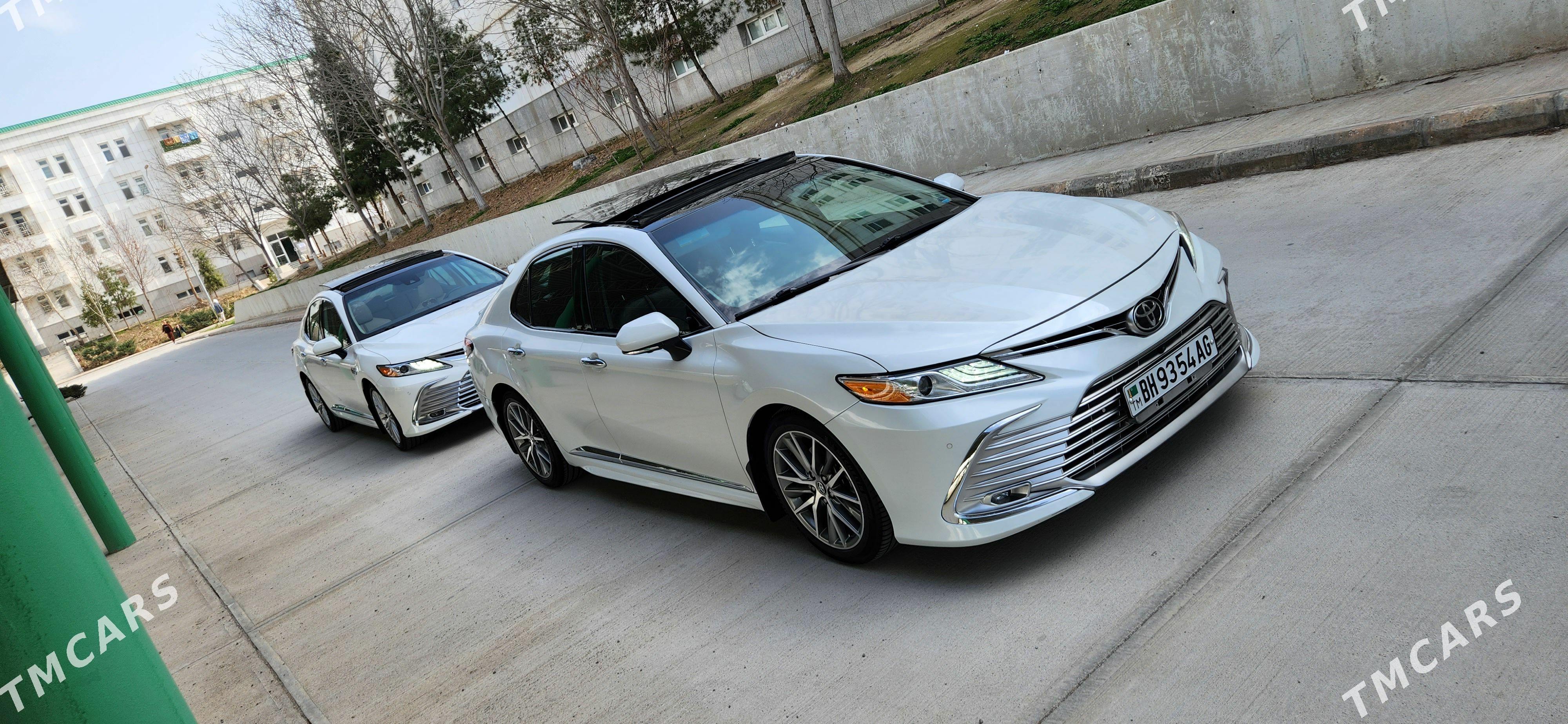 Toyota Camry 2018 - 410 000 TMT - Aşgabat - img 1