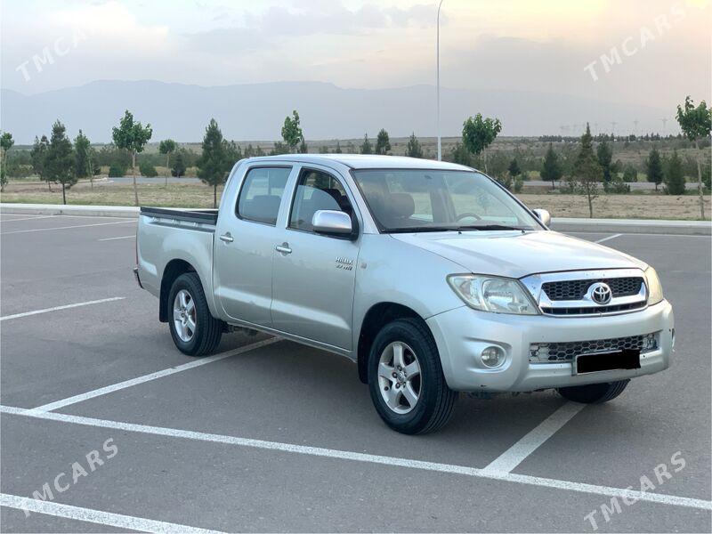 Toyota Hilux 2010 - 280 000 TMT - Анев - img 1