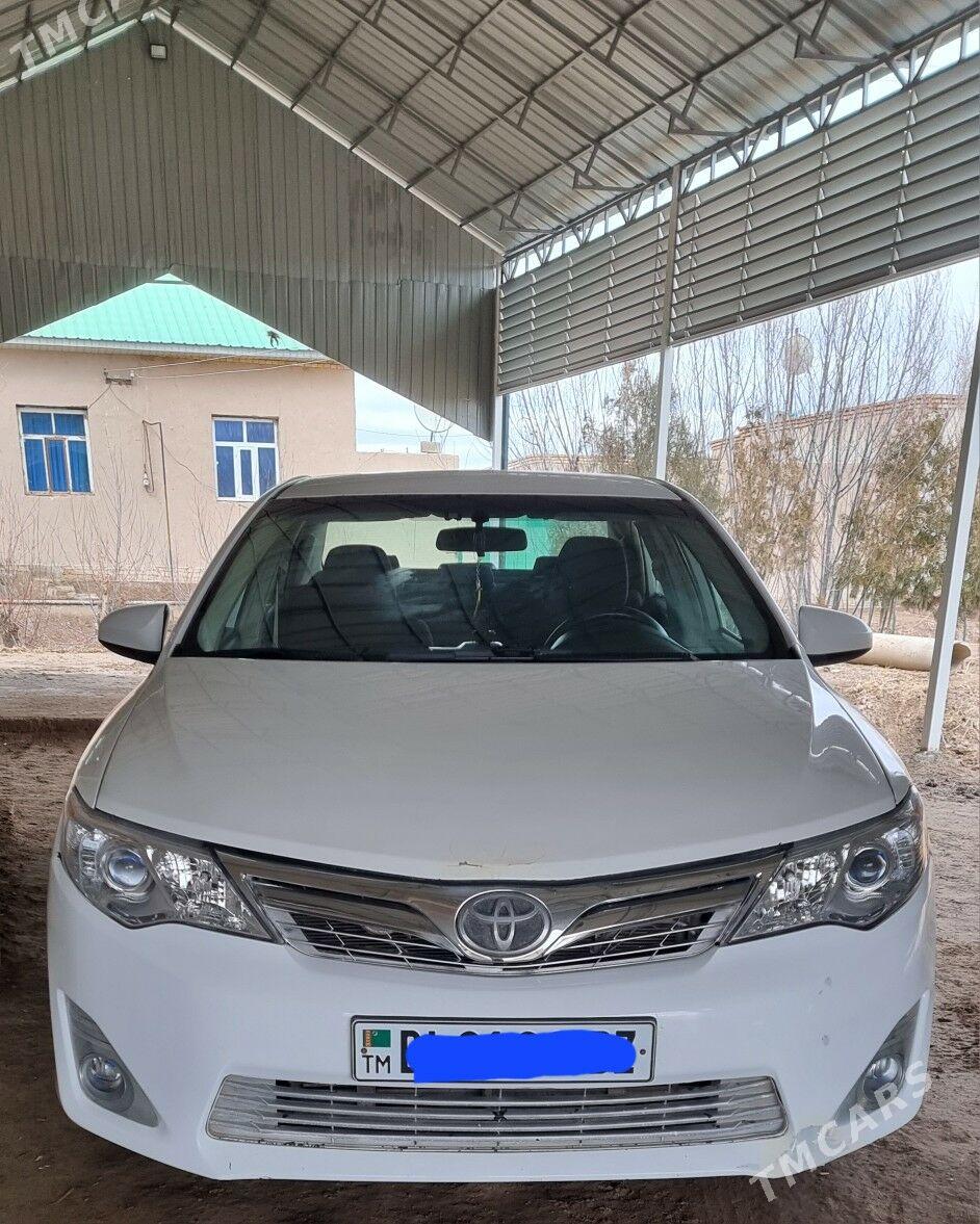 Toyota Camry 2012 - 260 000 TMT - Кёнеургенч - img 1