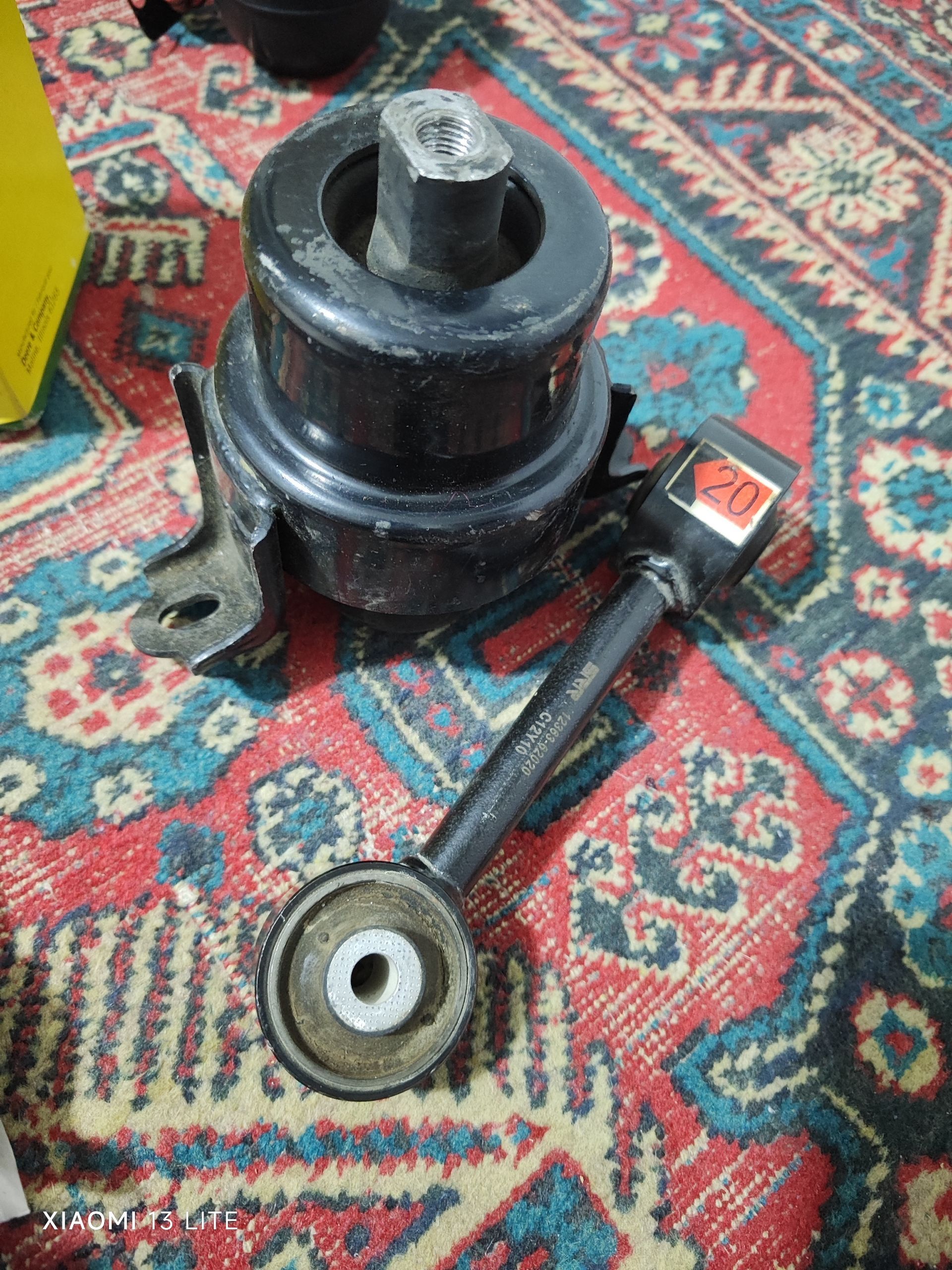 Toyoto Camry padusga 200 TMT - Hitrowka - img 1