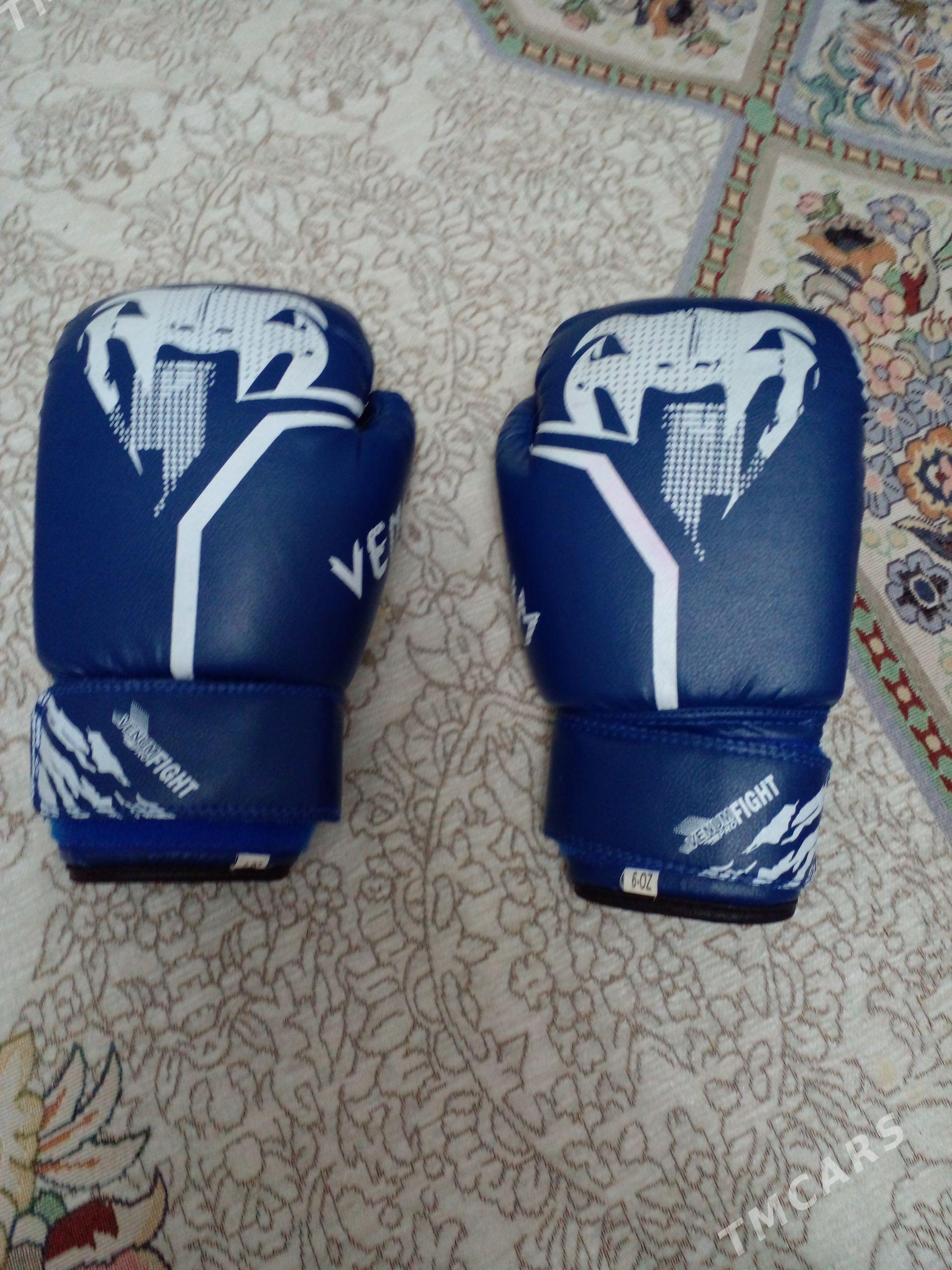 Boks perçatka - Гуртли - img 1