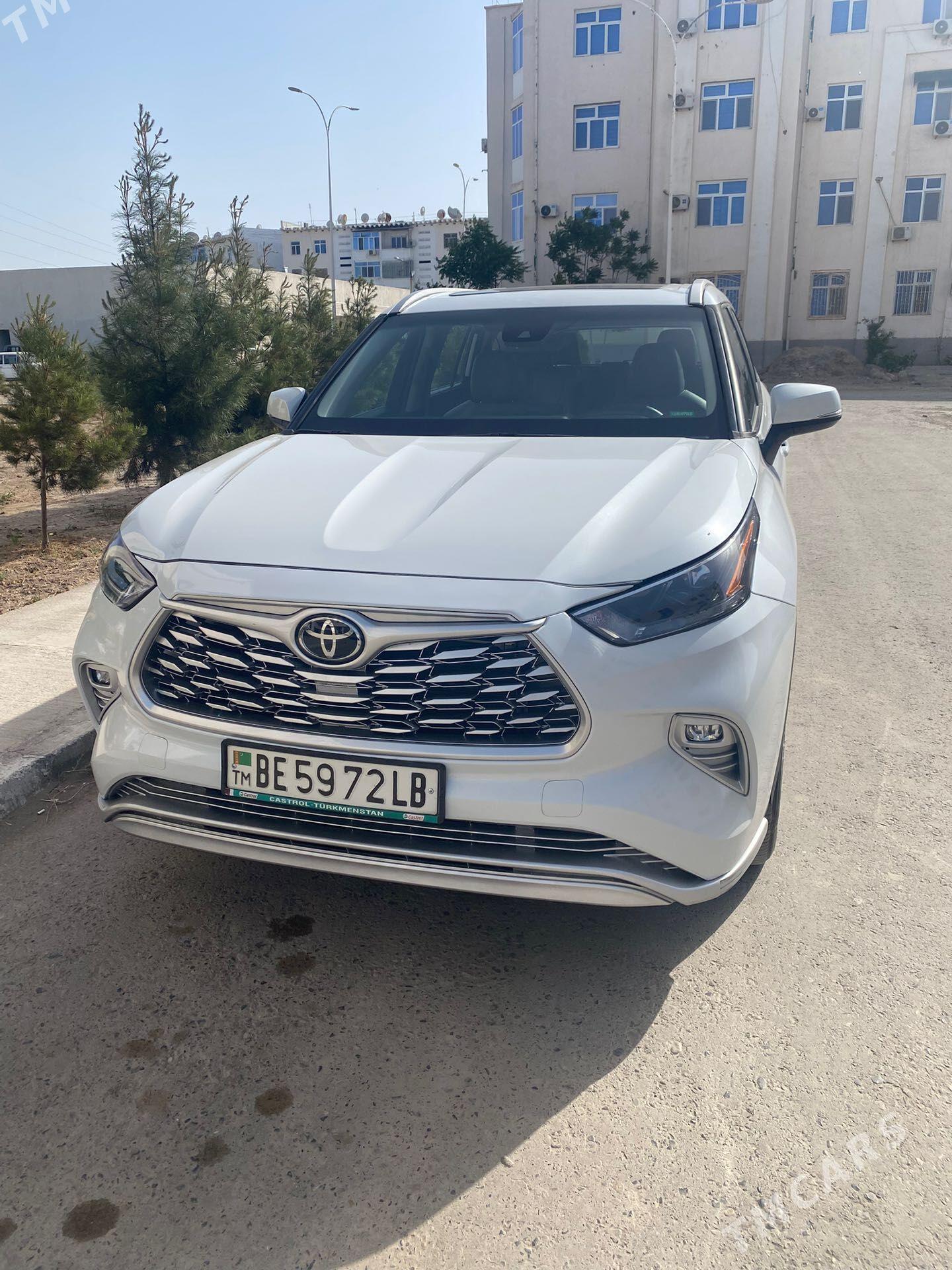 Toyota Highlander 2023 - 600 000 TMT - Туркменабат - img 1