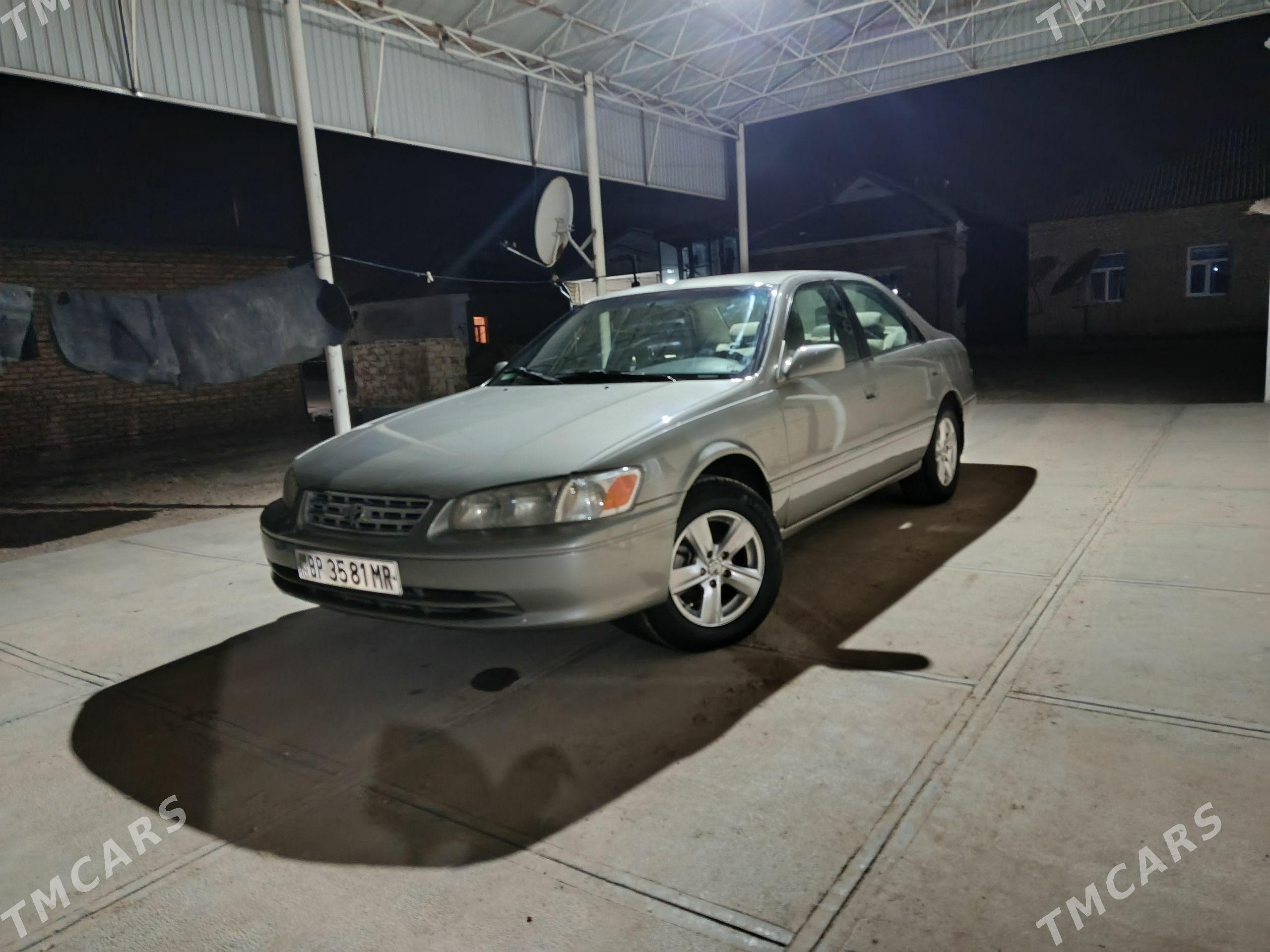 Toyota Camry 2001 - 160 000 TMT - Туркменгала - img 1
