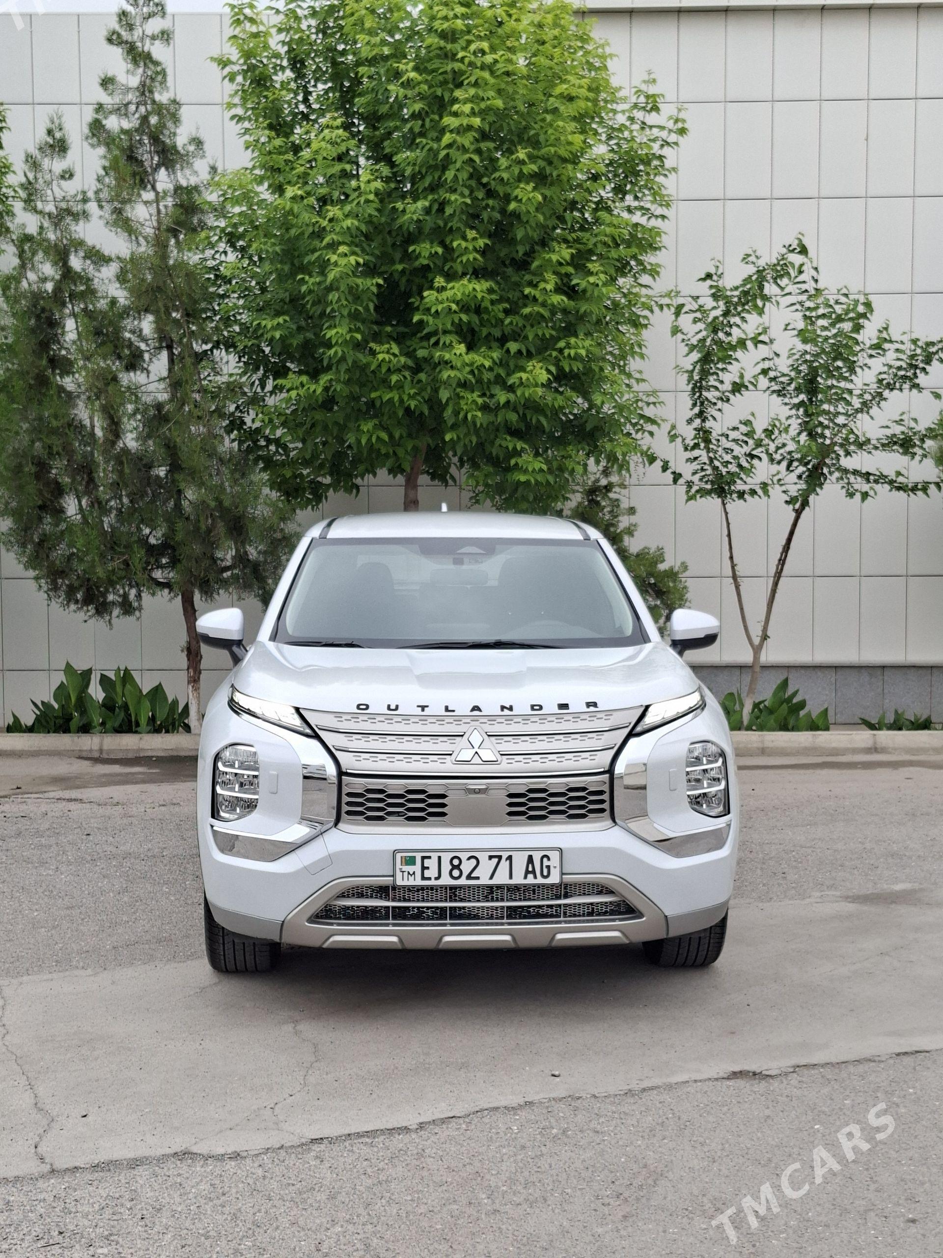 Mitsubishi Outlander 2022 - 360 000 TMT - Aşgabat - img 1