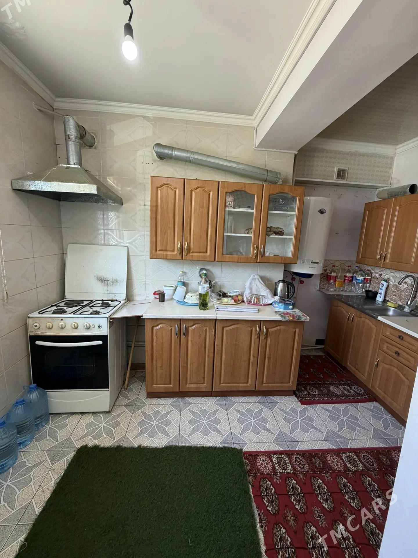 BUZMEYIN TOMATNYY 3KOM - Büzmeýin - img 1