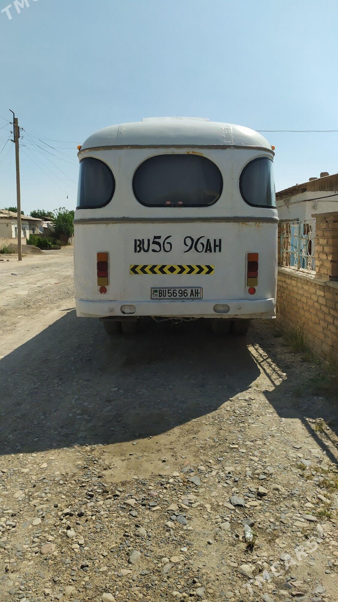 ПАЗ 3203 1981 - 60 000 TMT - Кака - img 1