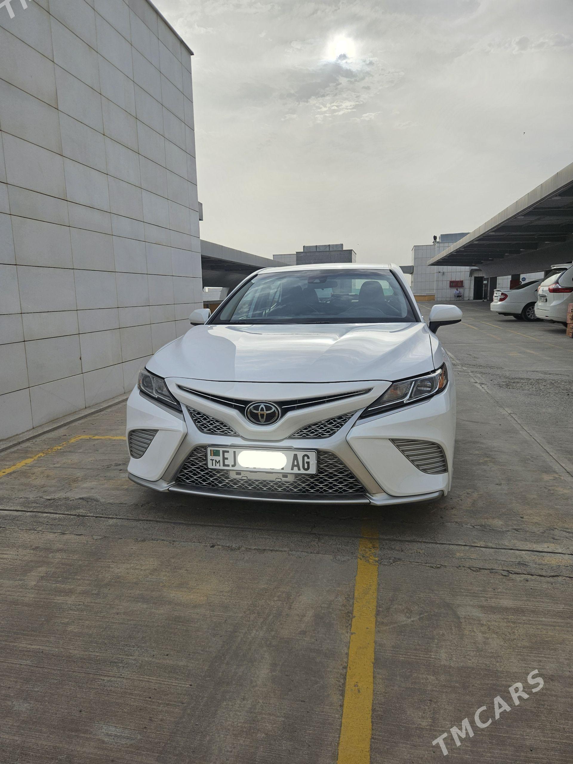 Toyota Camry 2020 - 350 000 TMT - Ашхабад - img 1