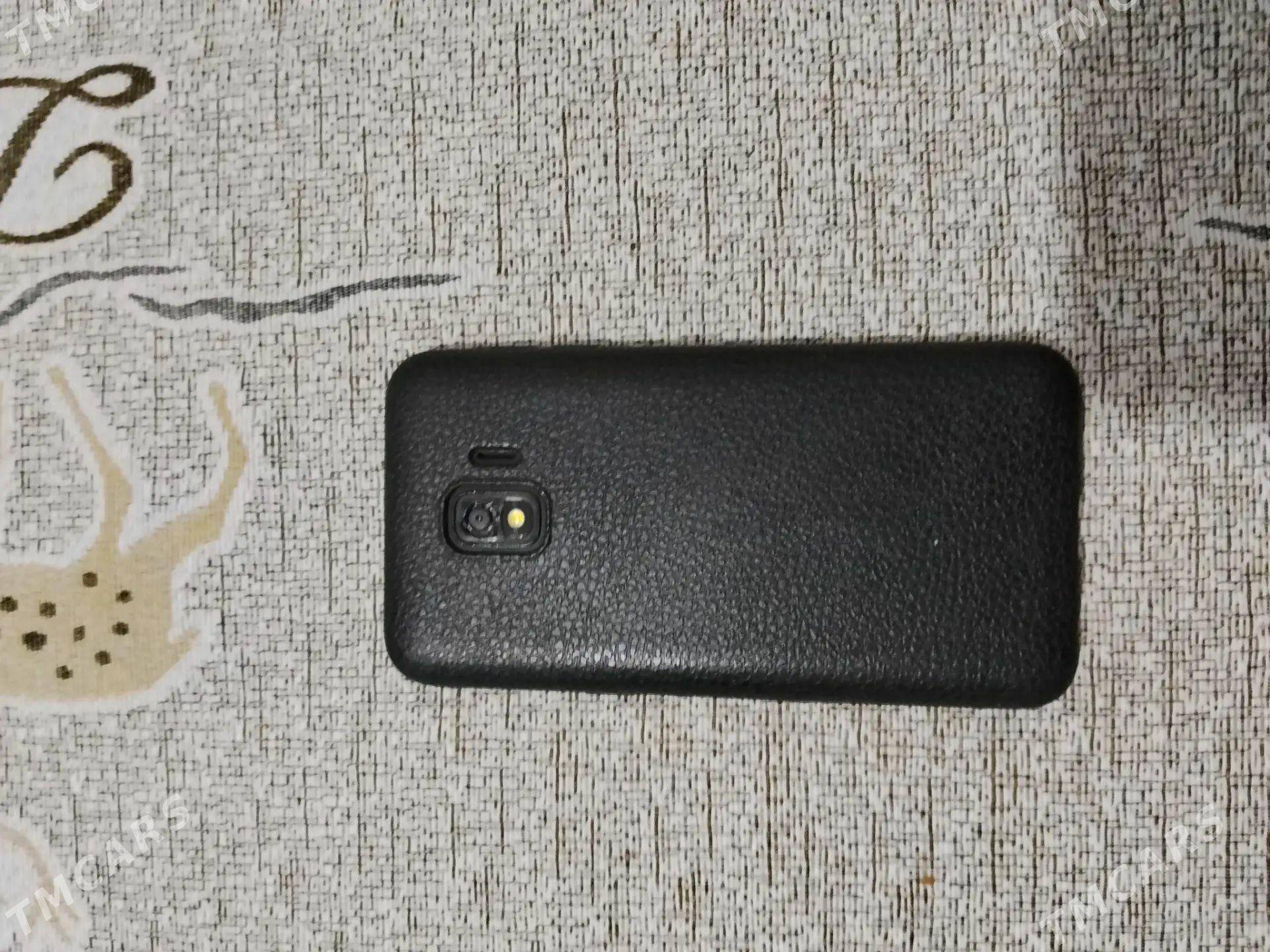 Samsung j2 core - Балканабат - img 1