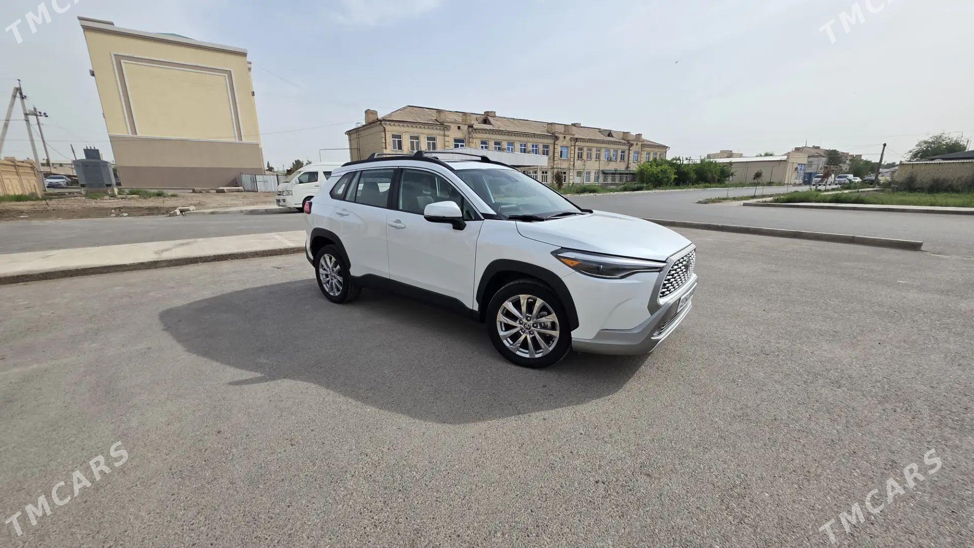 Toyota Corolla Cross 2022 - 390 000 TMT - Мары - img 1