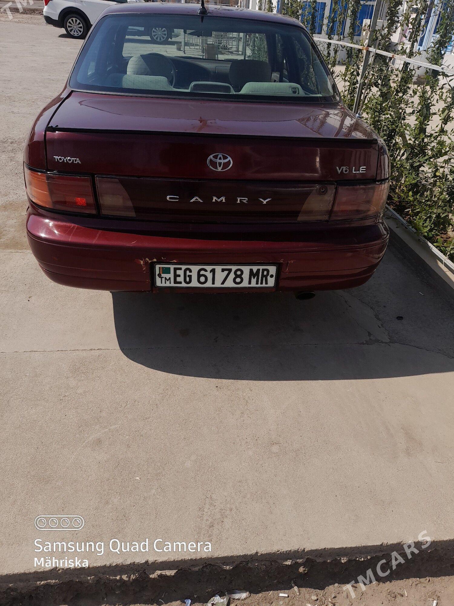 Toyota Camry 1994 - 90 000 TMT - Мары - img 1