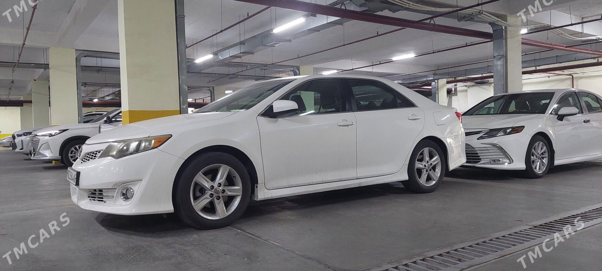 Toyota Camry 2014 - 235 000 TMT - Ашхабад - img 1